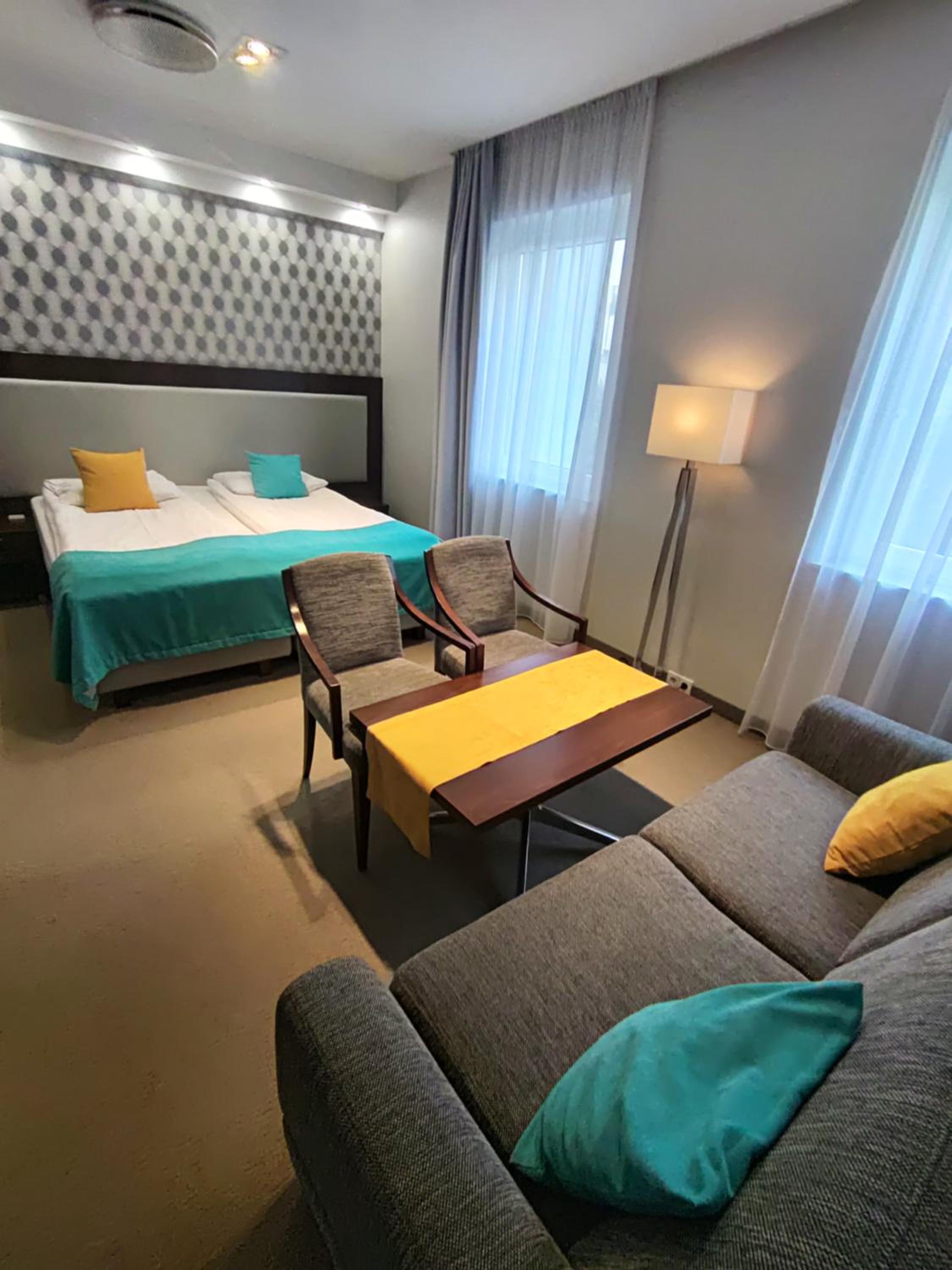 Double Room with Sofa Bed (2 Adults + 2 Children) photo 3