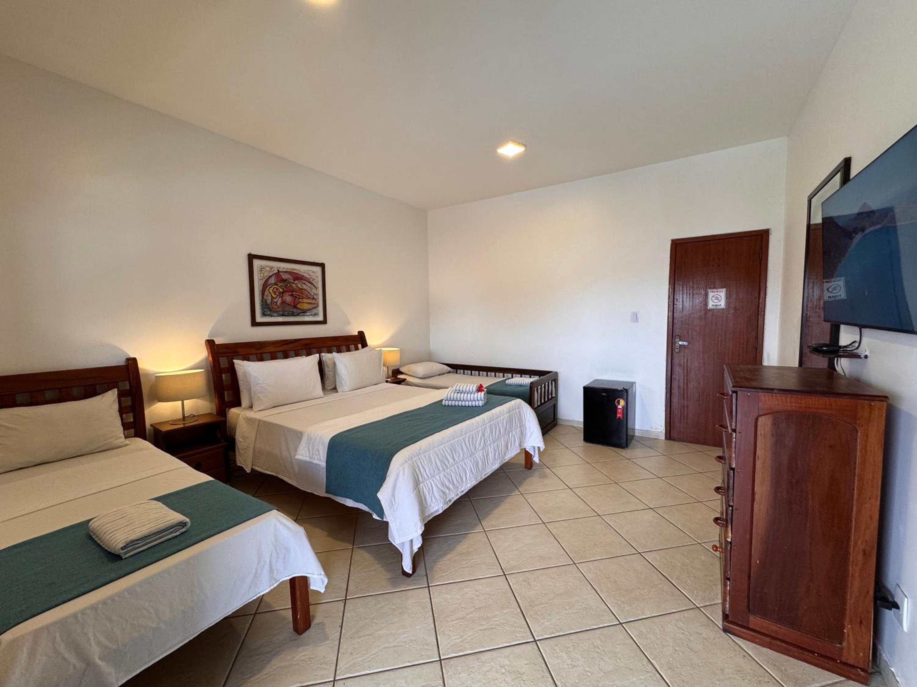 Standard Quadruple Room - Photo 52