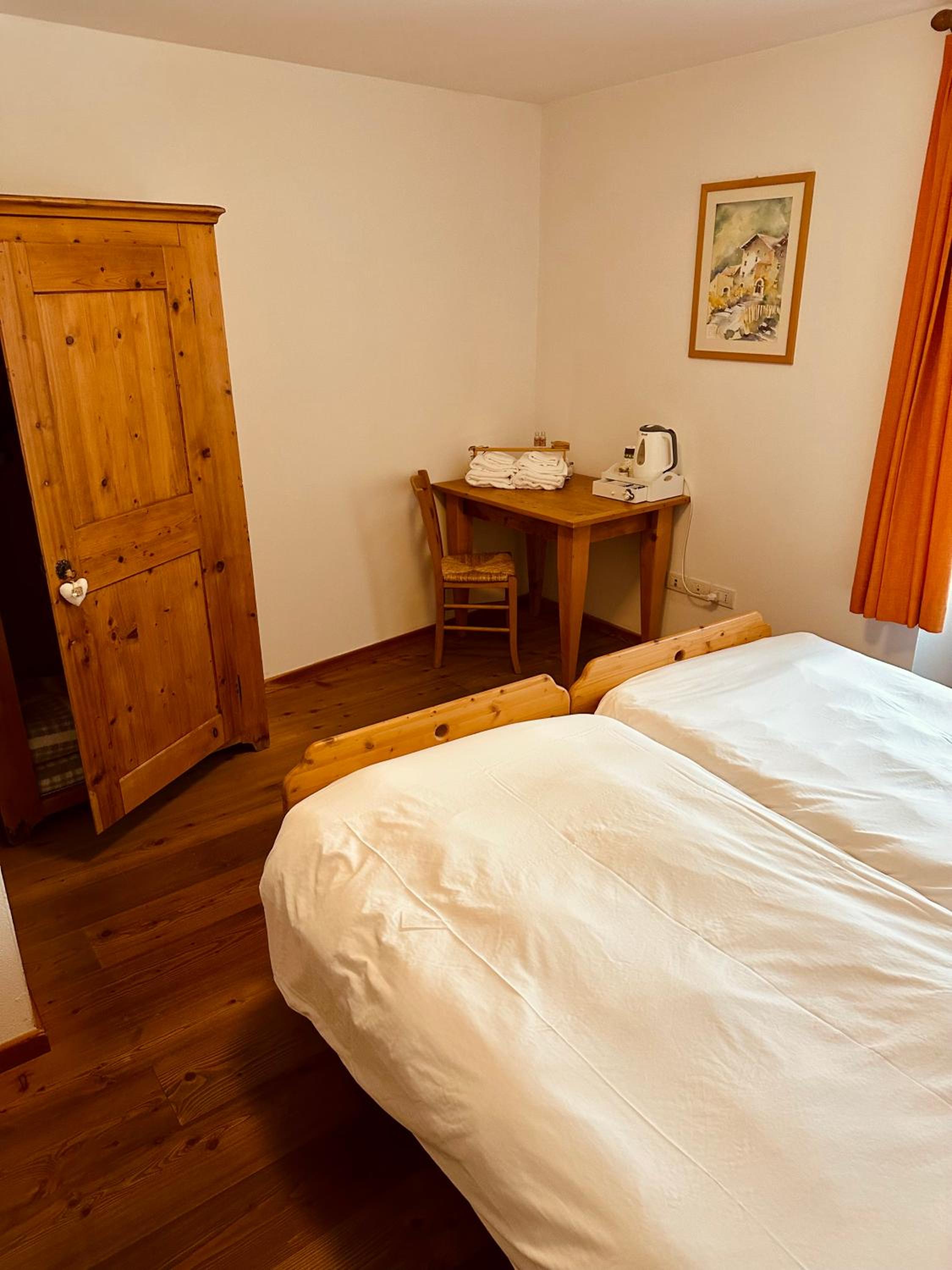 Double or Twin Room photo 1