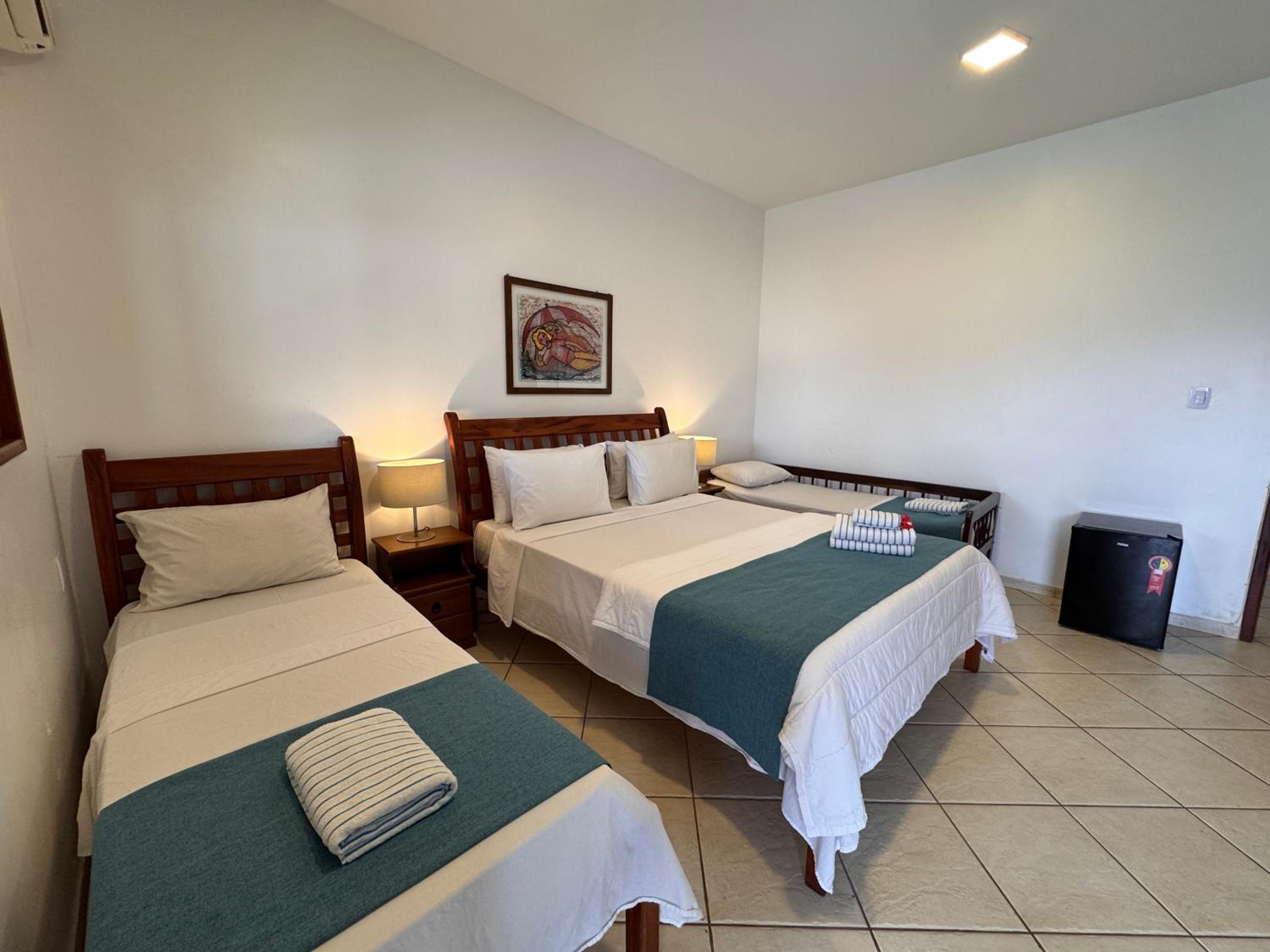 Standard Quadruple Room - Photo 33
