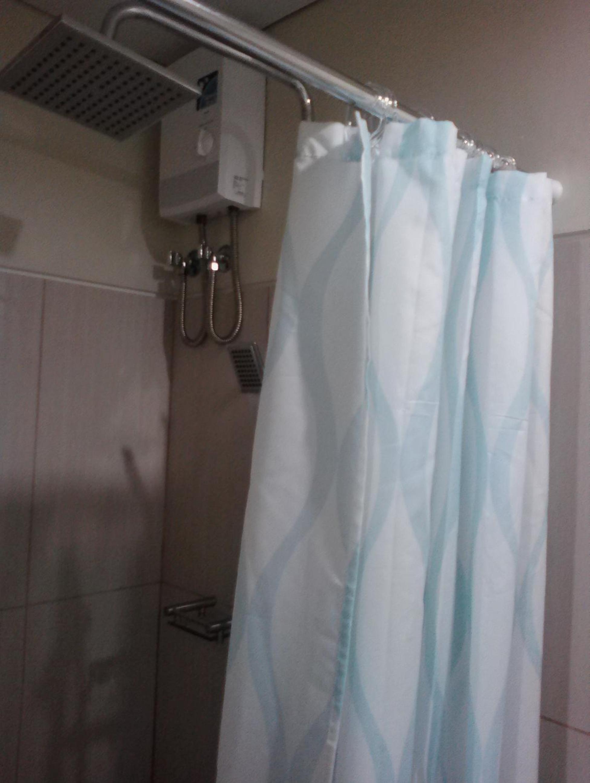 Studio Apartment - Photo 2