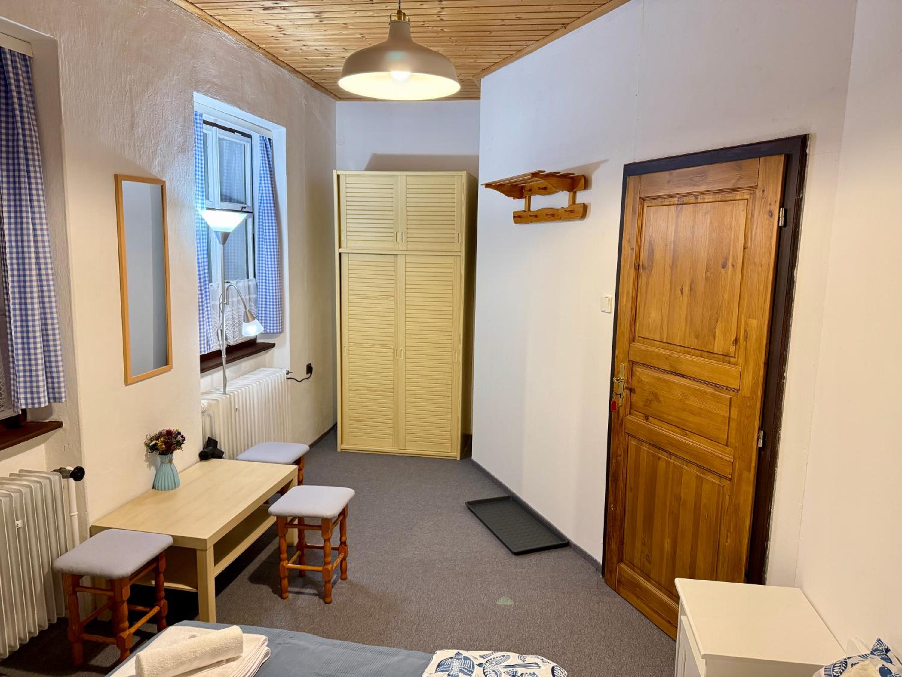 Economy Quadruple Room photo 3