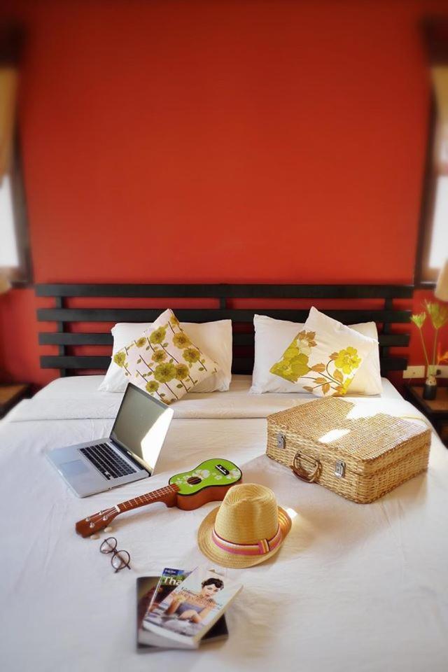 Standard King Room photo 2
