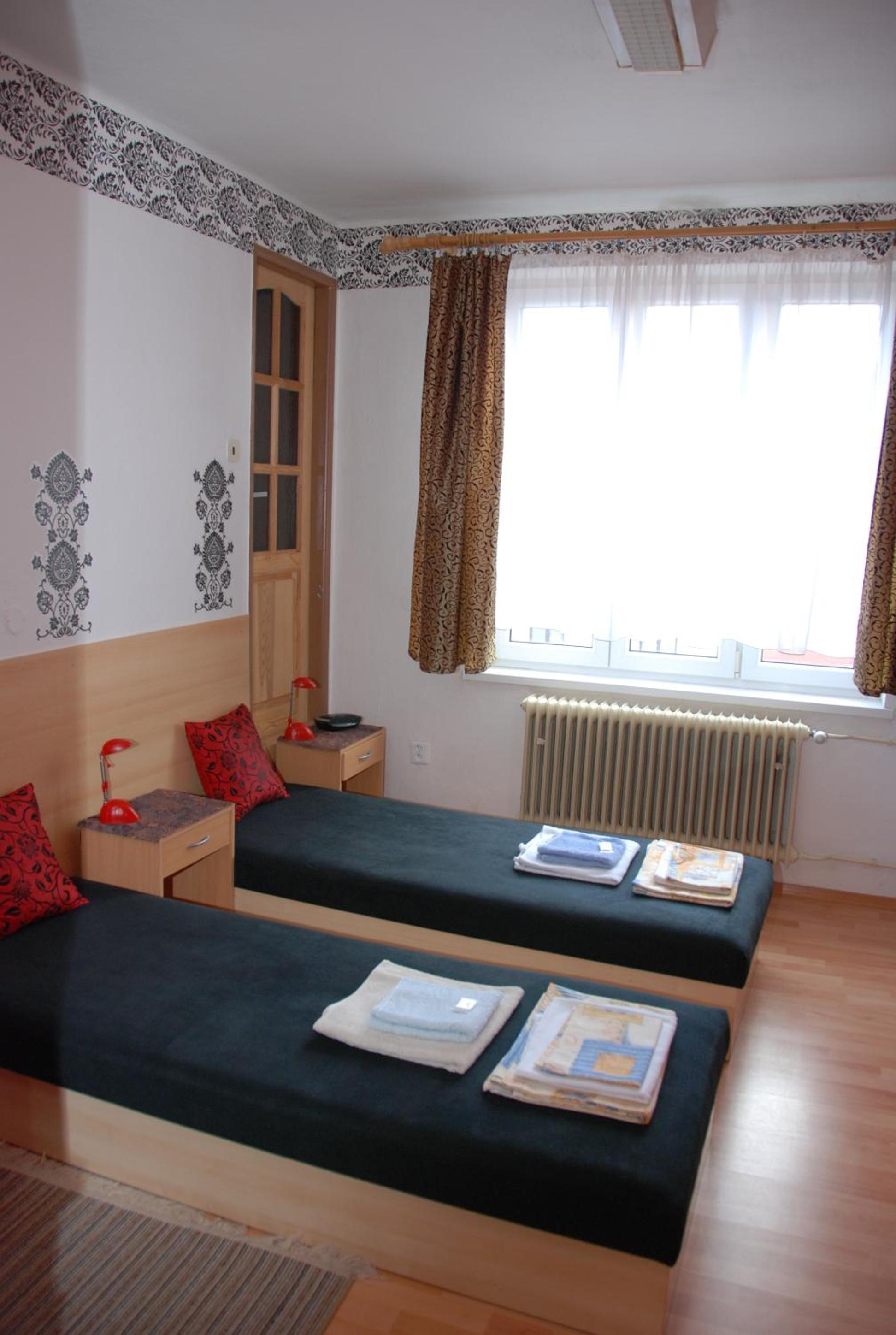 Double or Twin Room - Photo 2