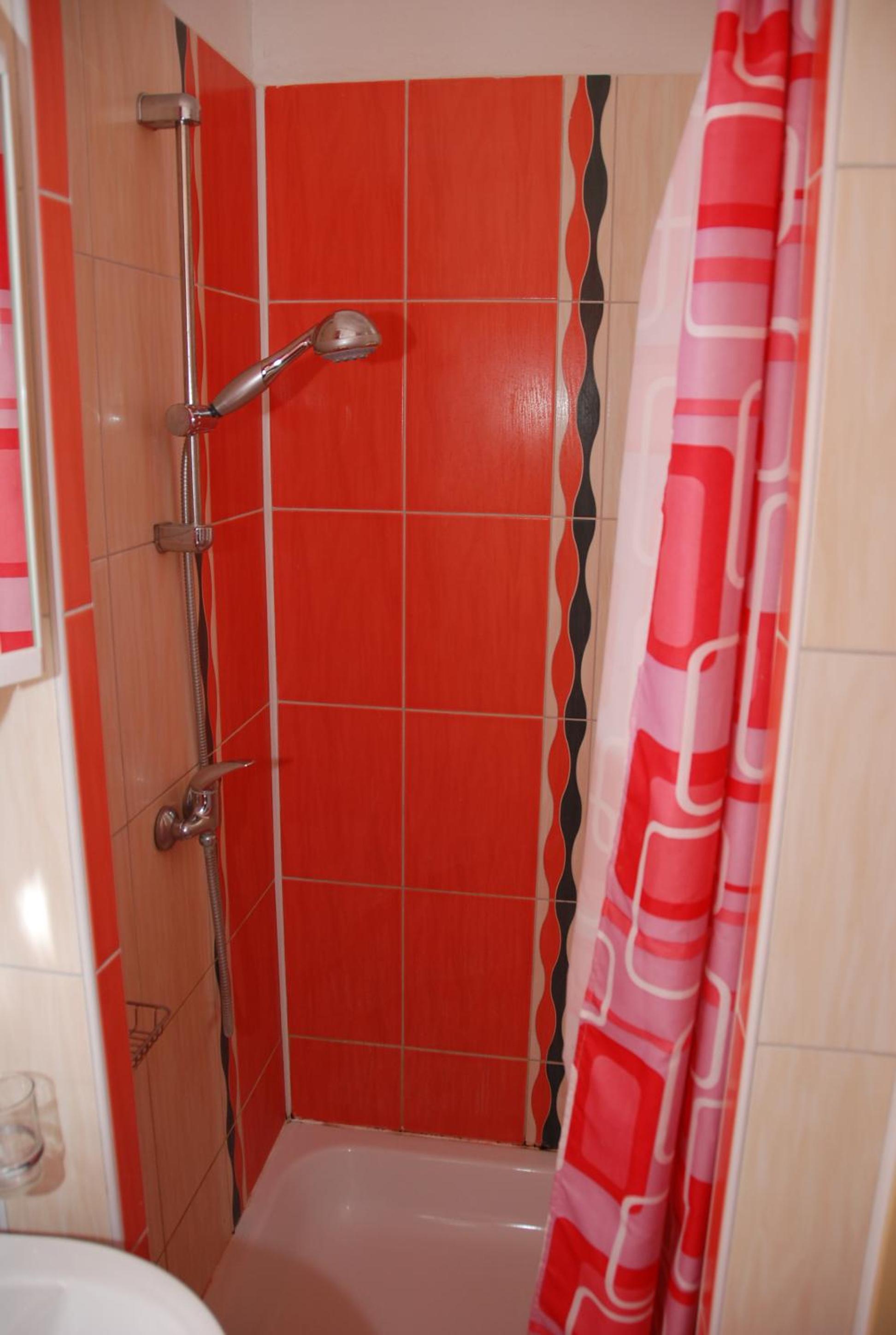 Double or Twin Room - Photo 6