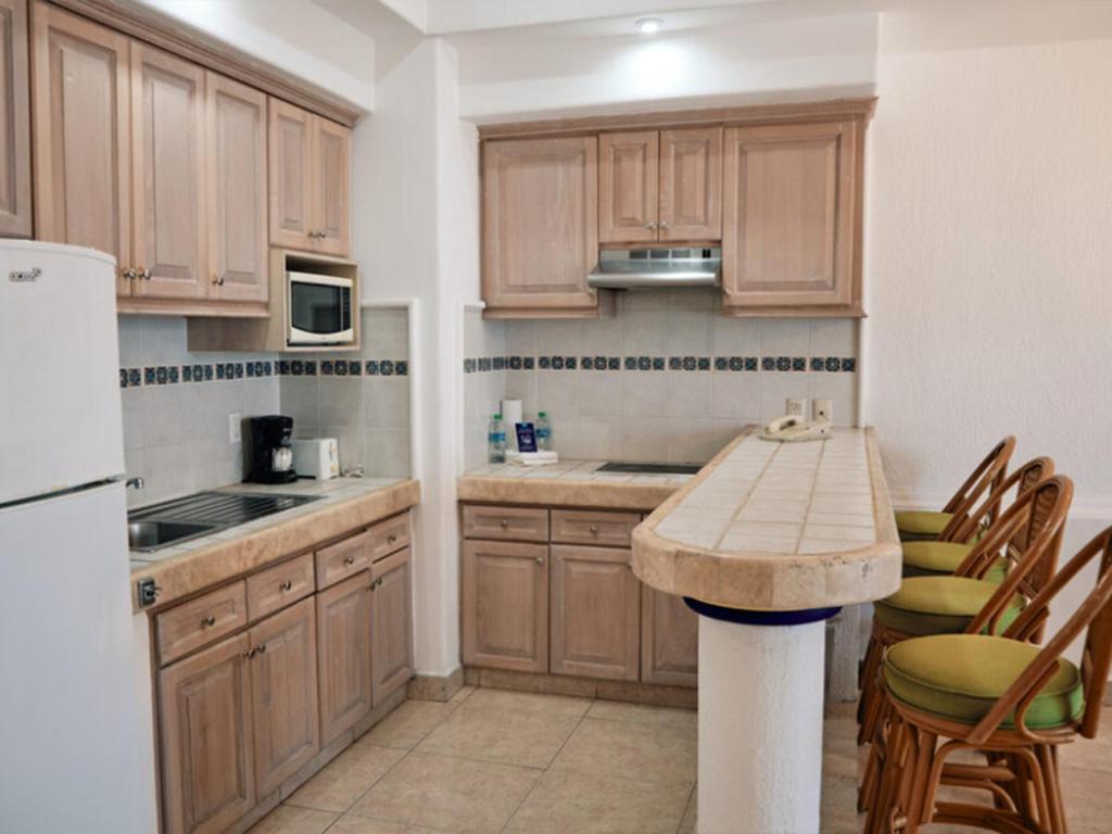 Suite 1 bedroom Ocean Front