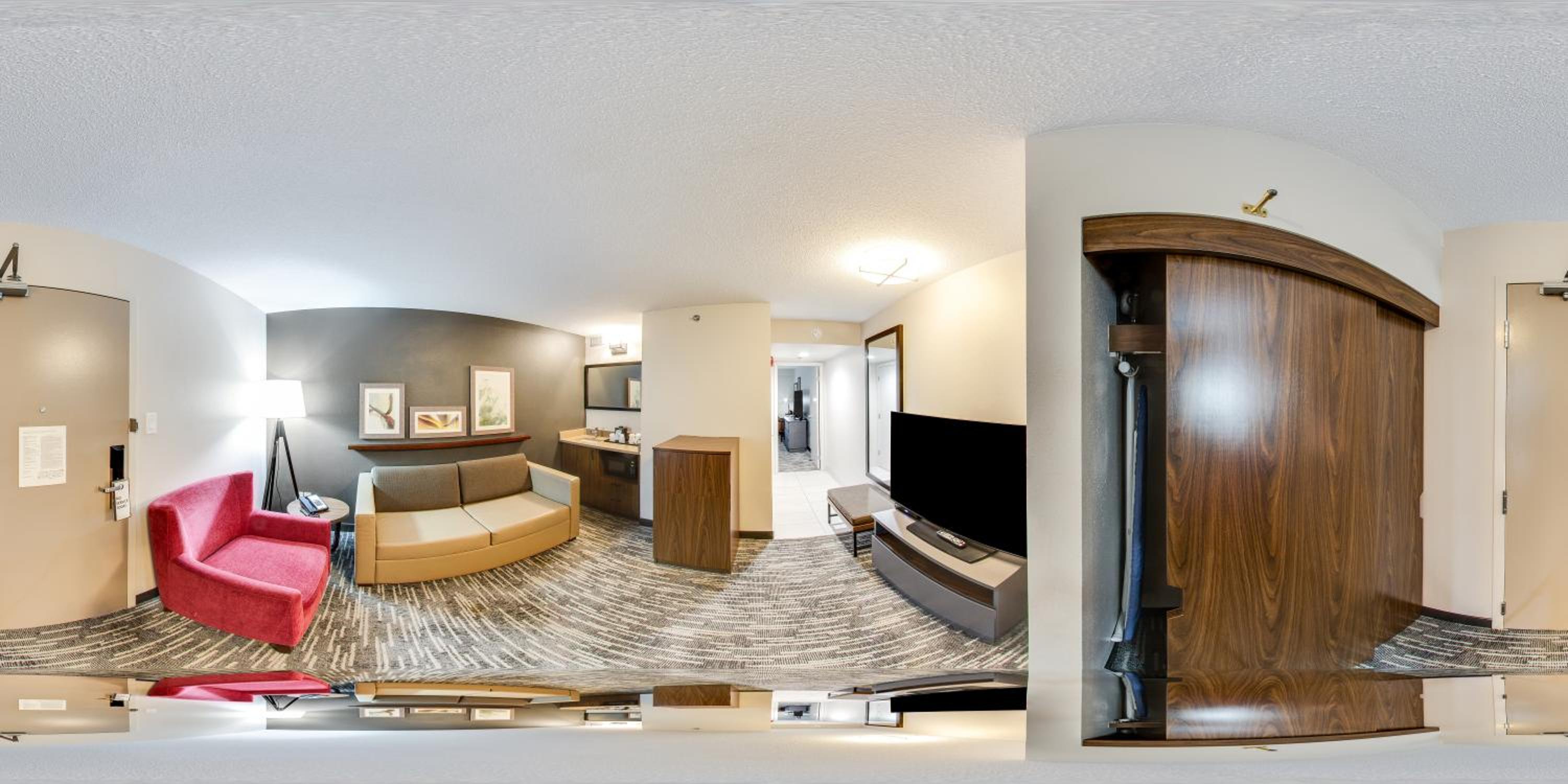 Efficiency King Suite with Roll-In Shower - Disability Access/Non Smoking - Photo 4
