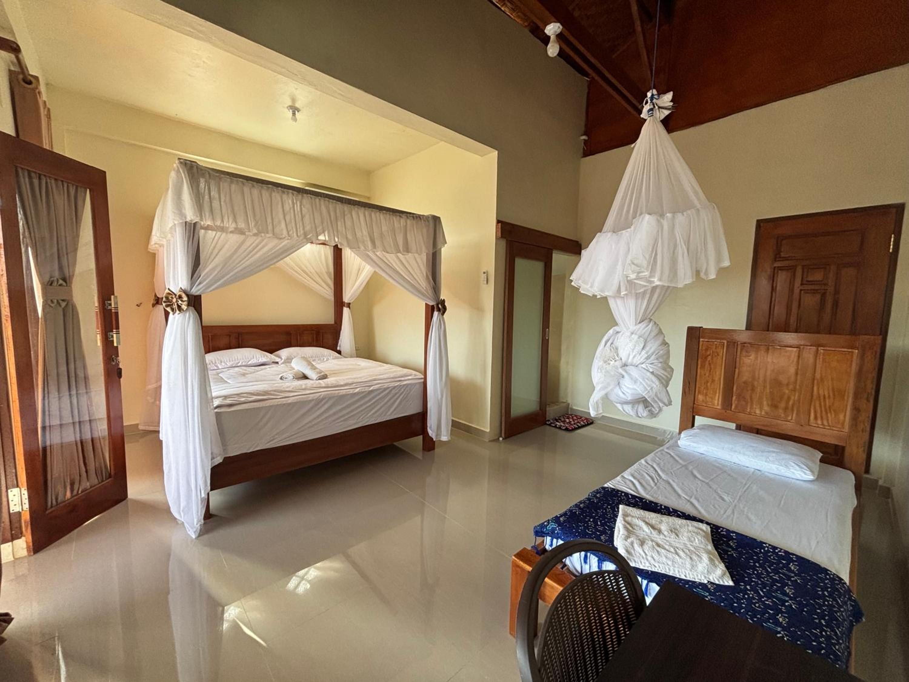 King Room with Balcony