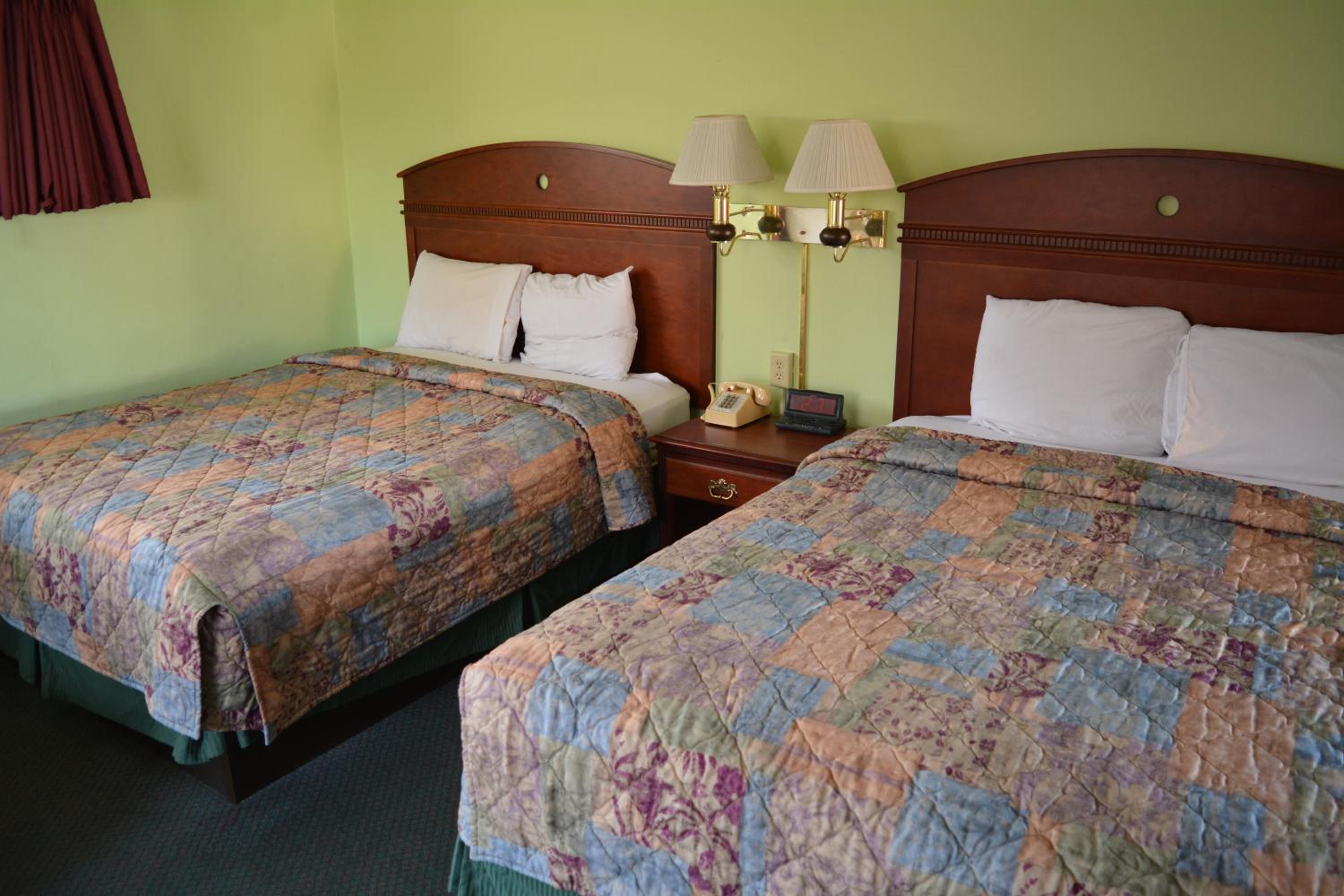 Standard Triple Room photo 2