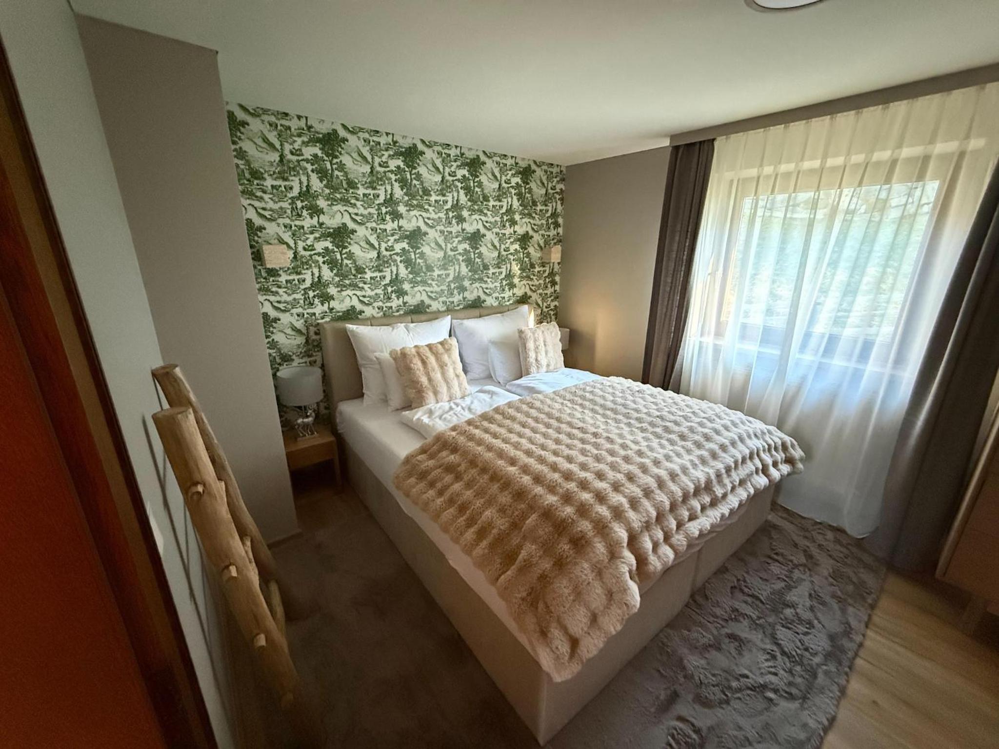 Four-Bedroom Vacation Home photo 3