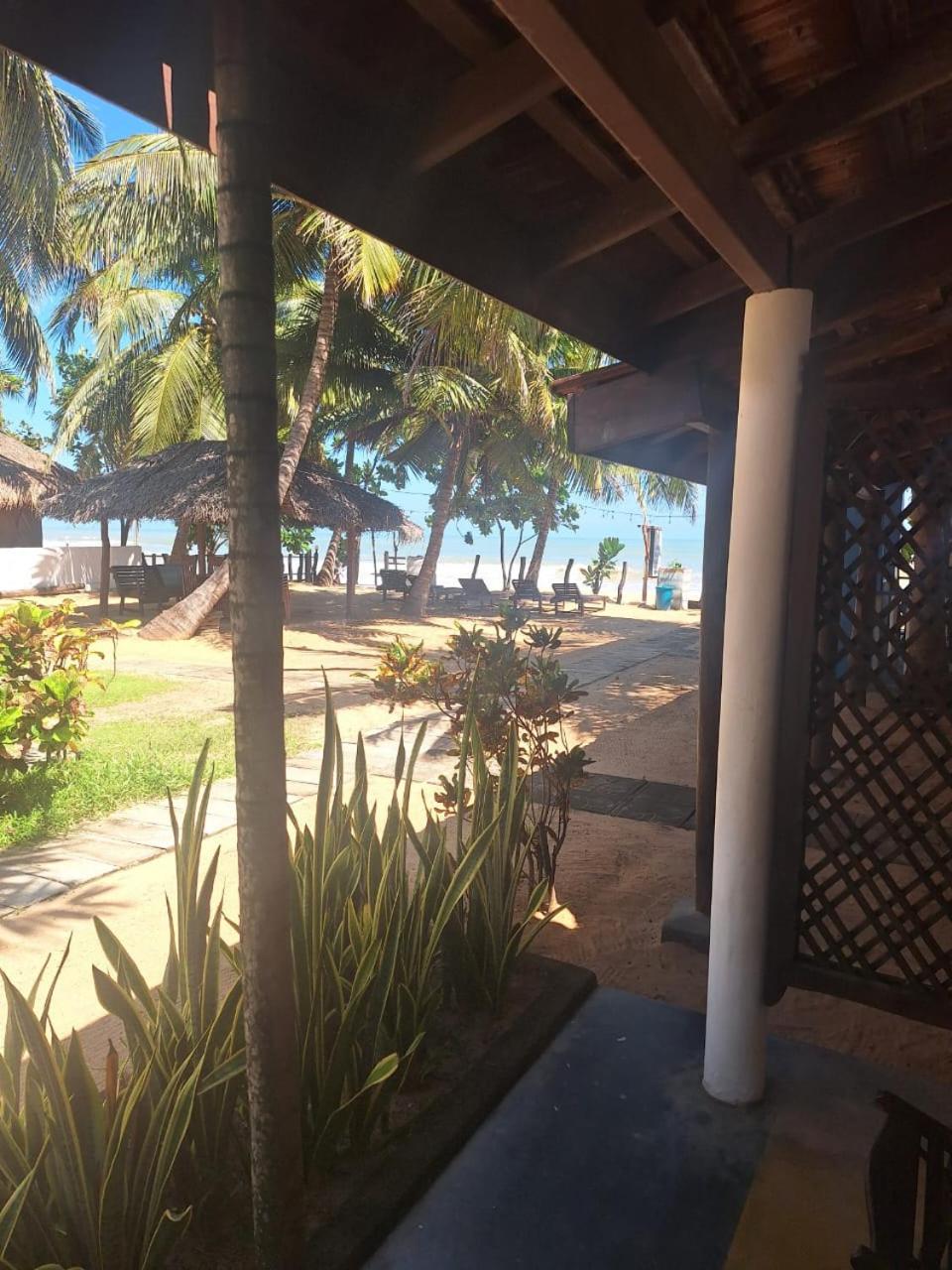 Deluxe Double Room with Side Sea View photo 2