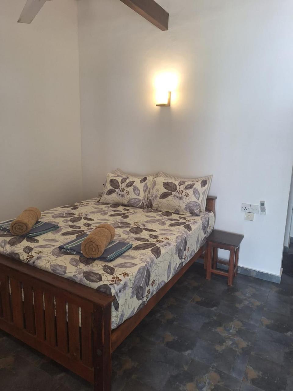 Deluxe Double Room with Side Sea View photo 3