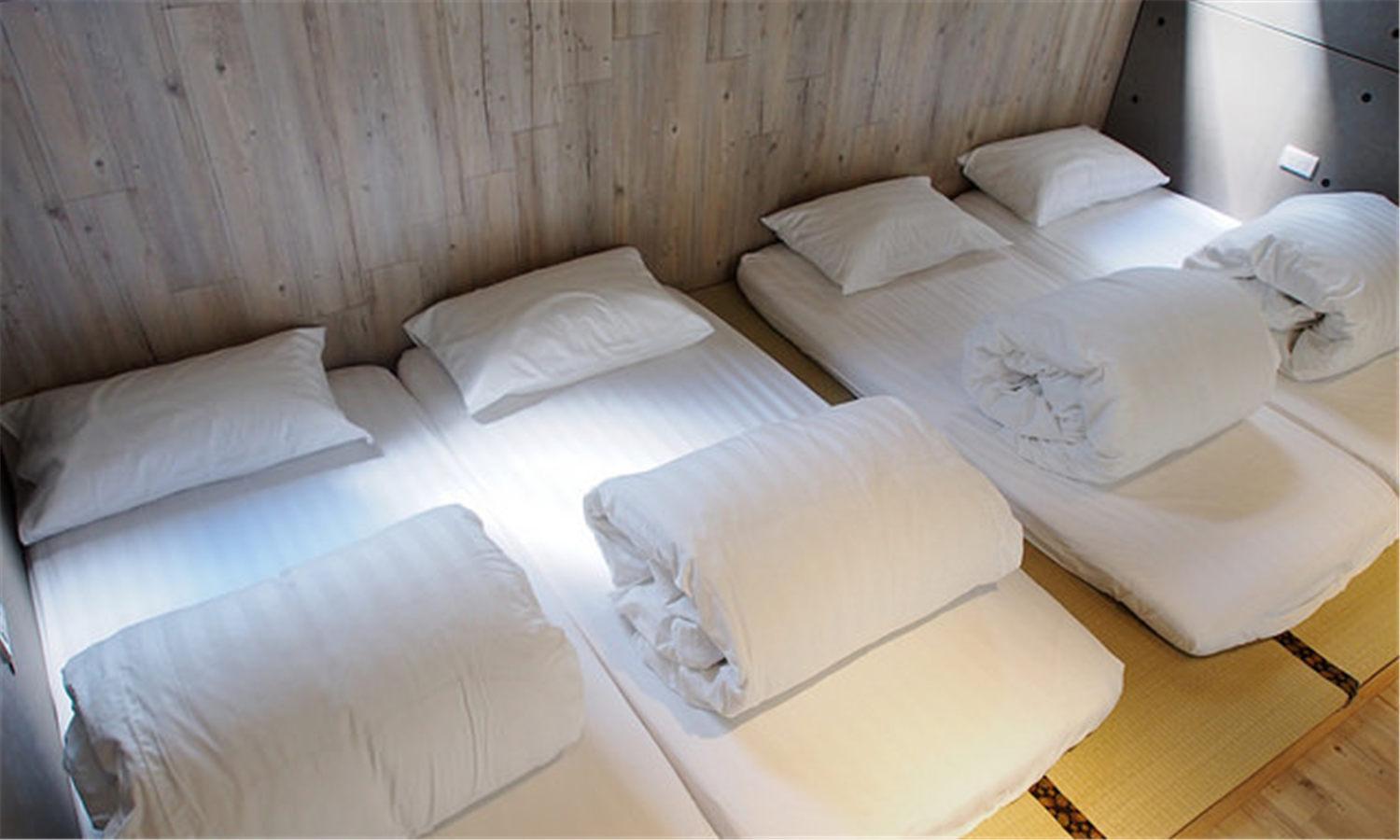 Quadruple Room with Balcony photo 3