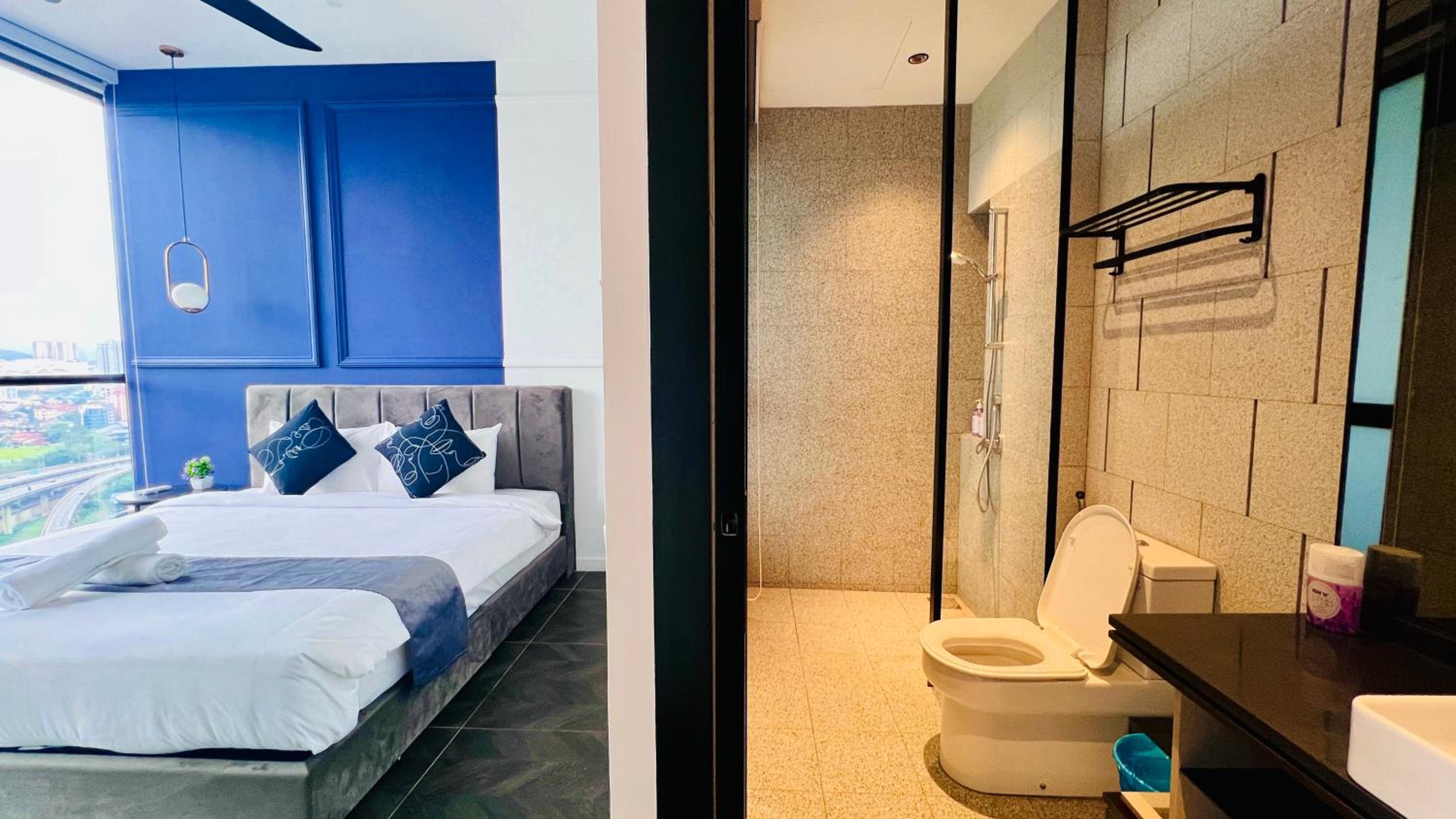 Suite with City View