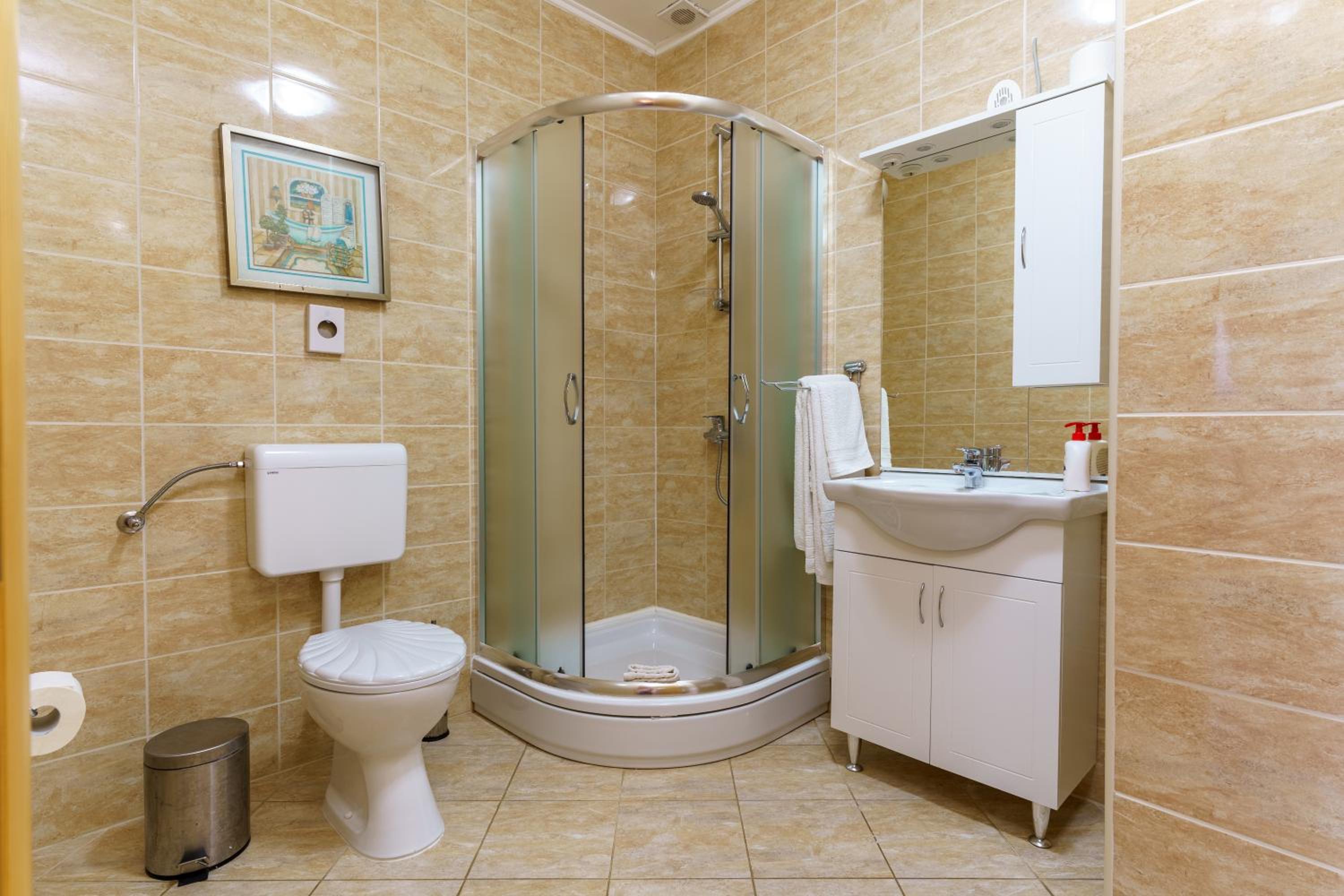 Two-Bedroom Chalet - Photo 12