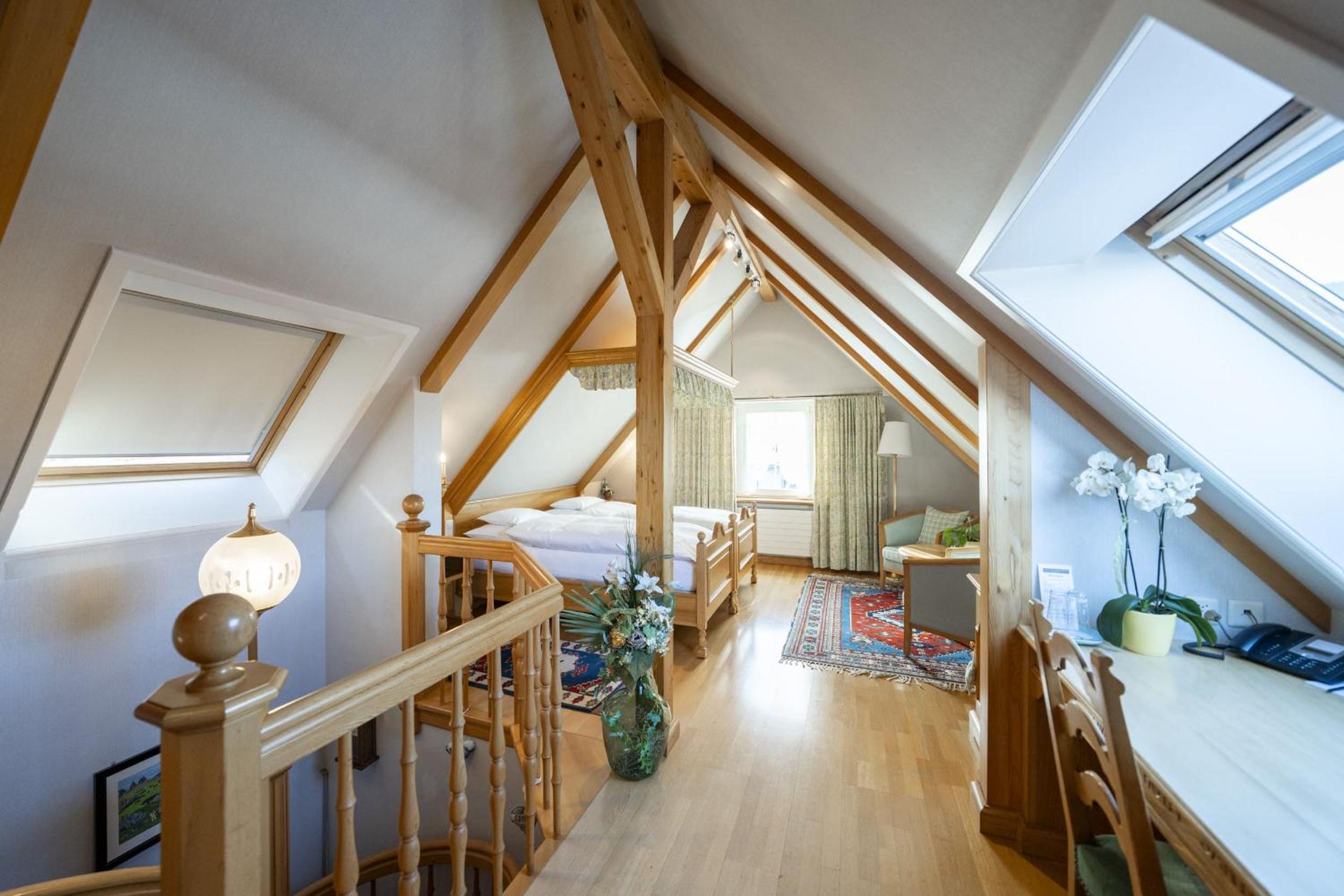 Superior King Suite