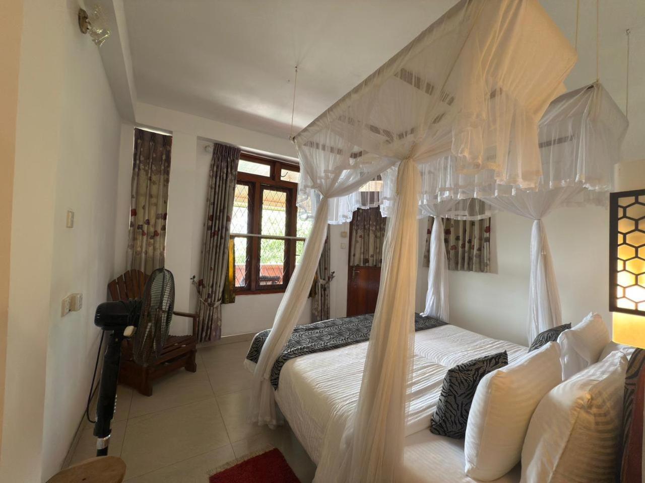 Twin Room with View