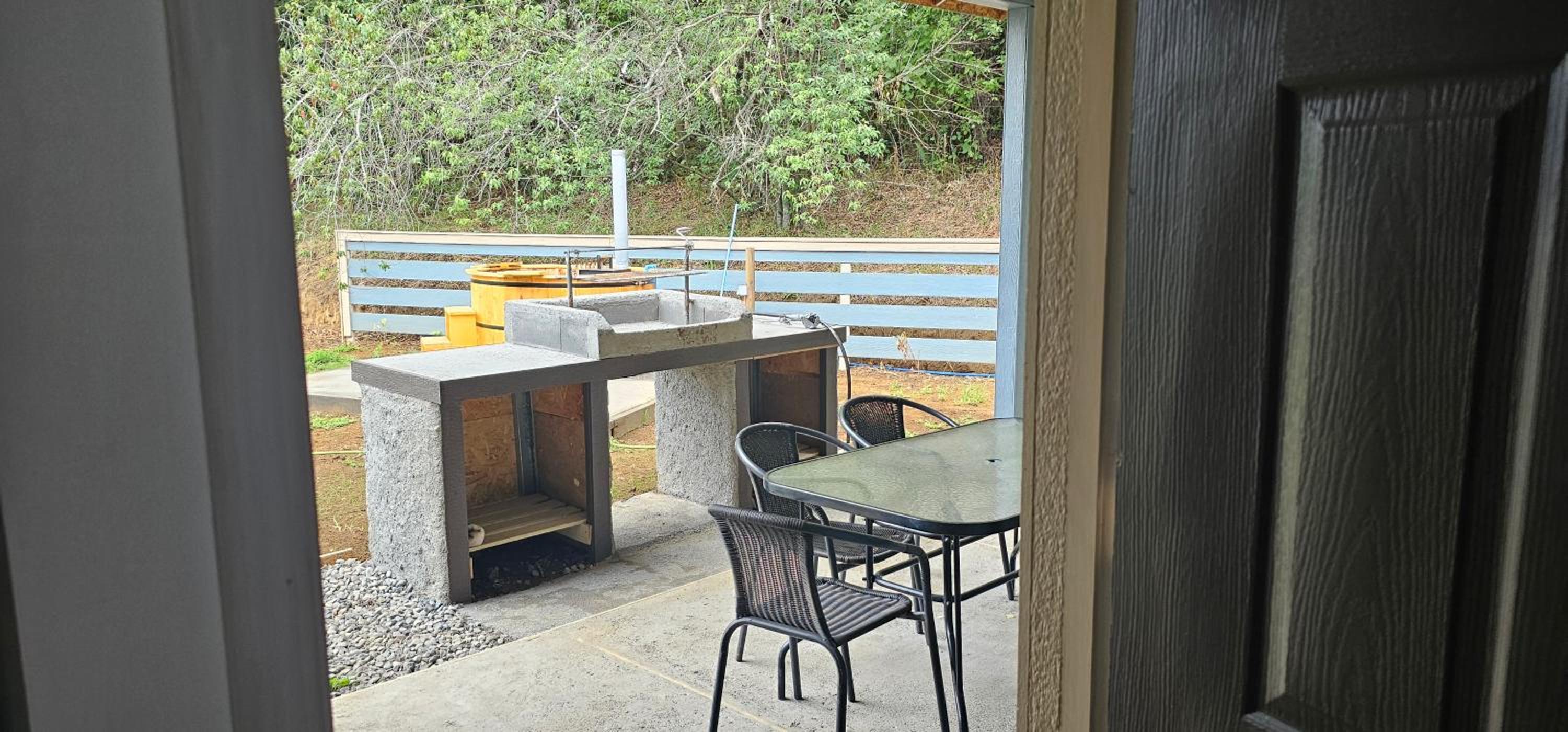 Three-Bedroom Vacation Home  photo 2