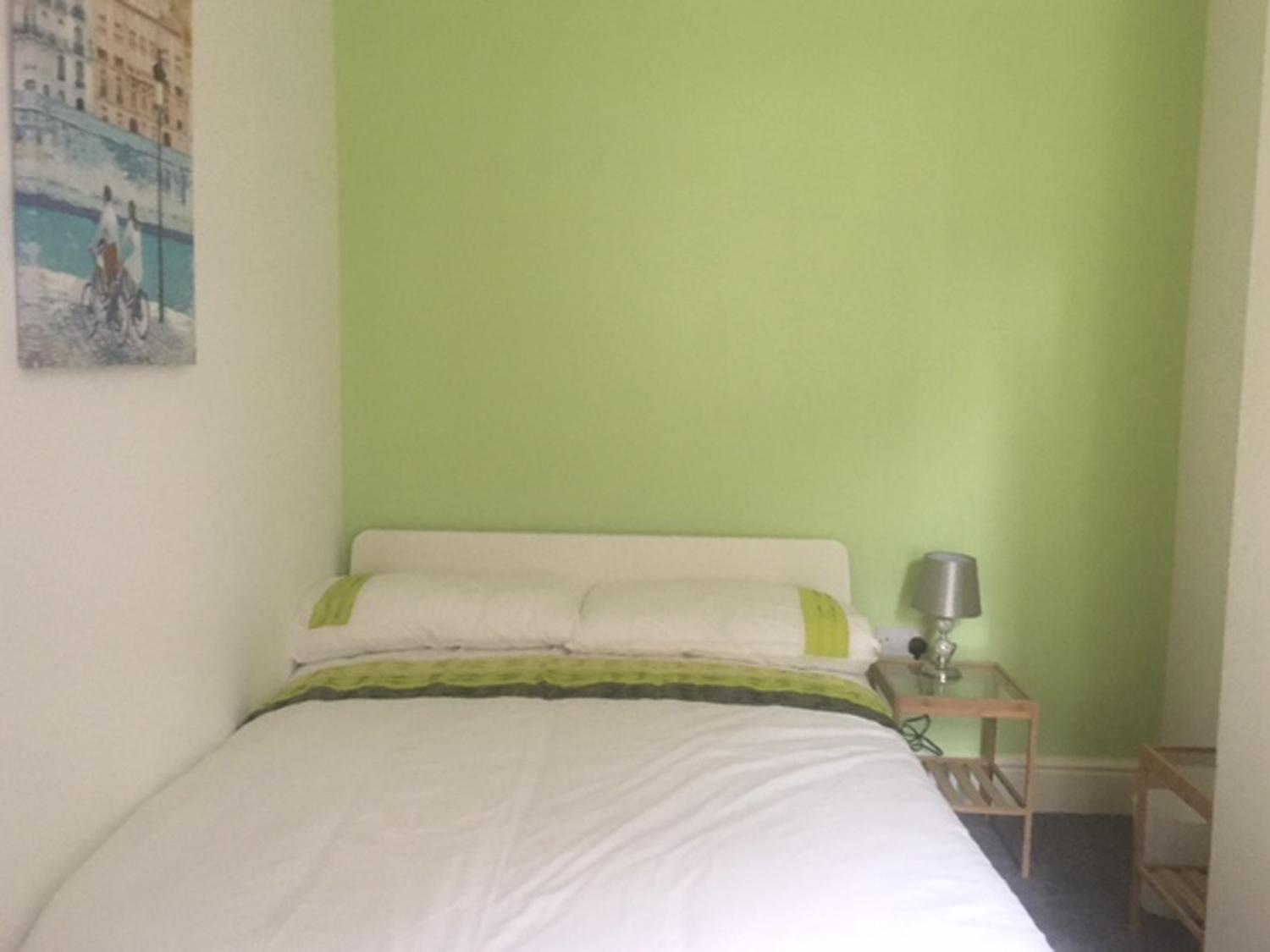 Double Room with Shared Bathroom photo 3