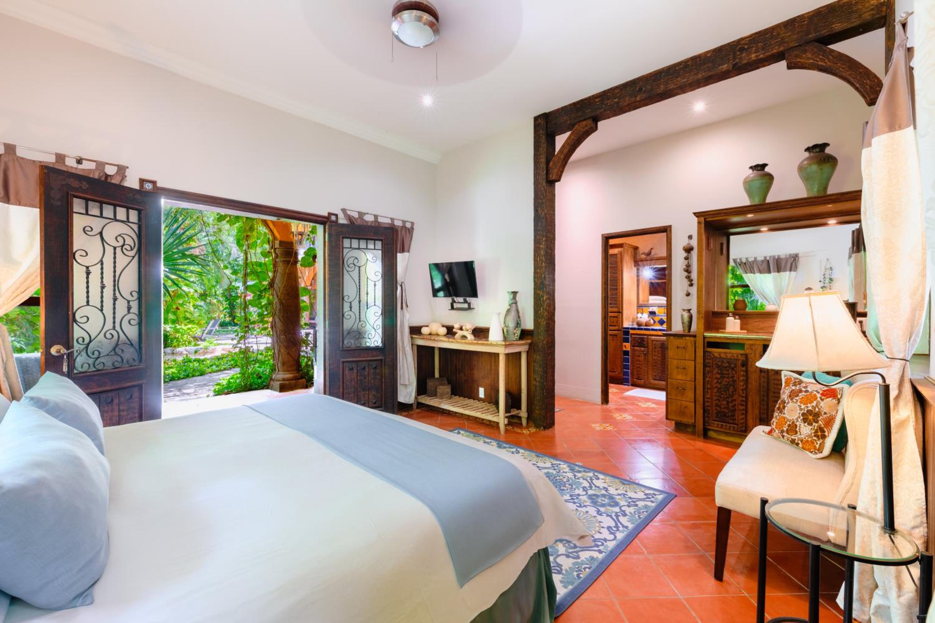 King Room with Garden View photo 1