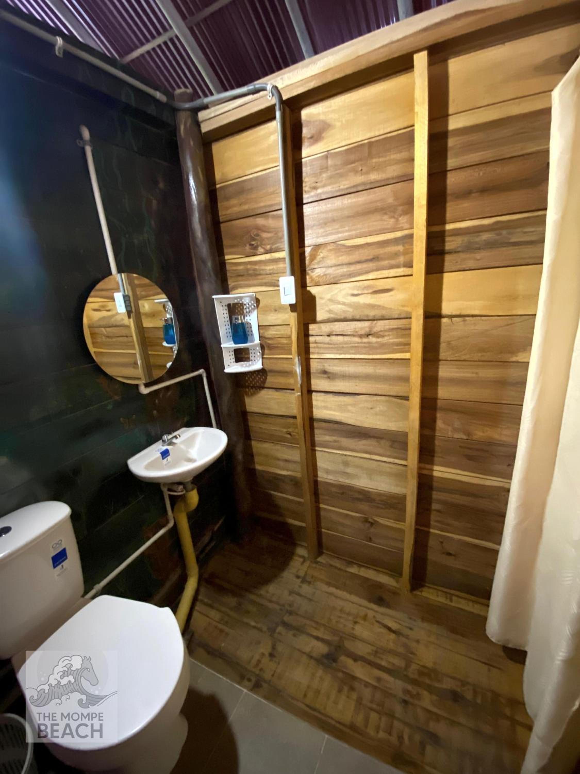 Quadruple Room with Balcony photo 3