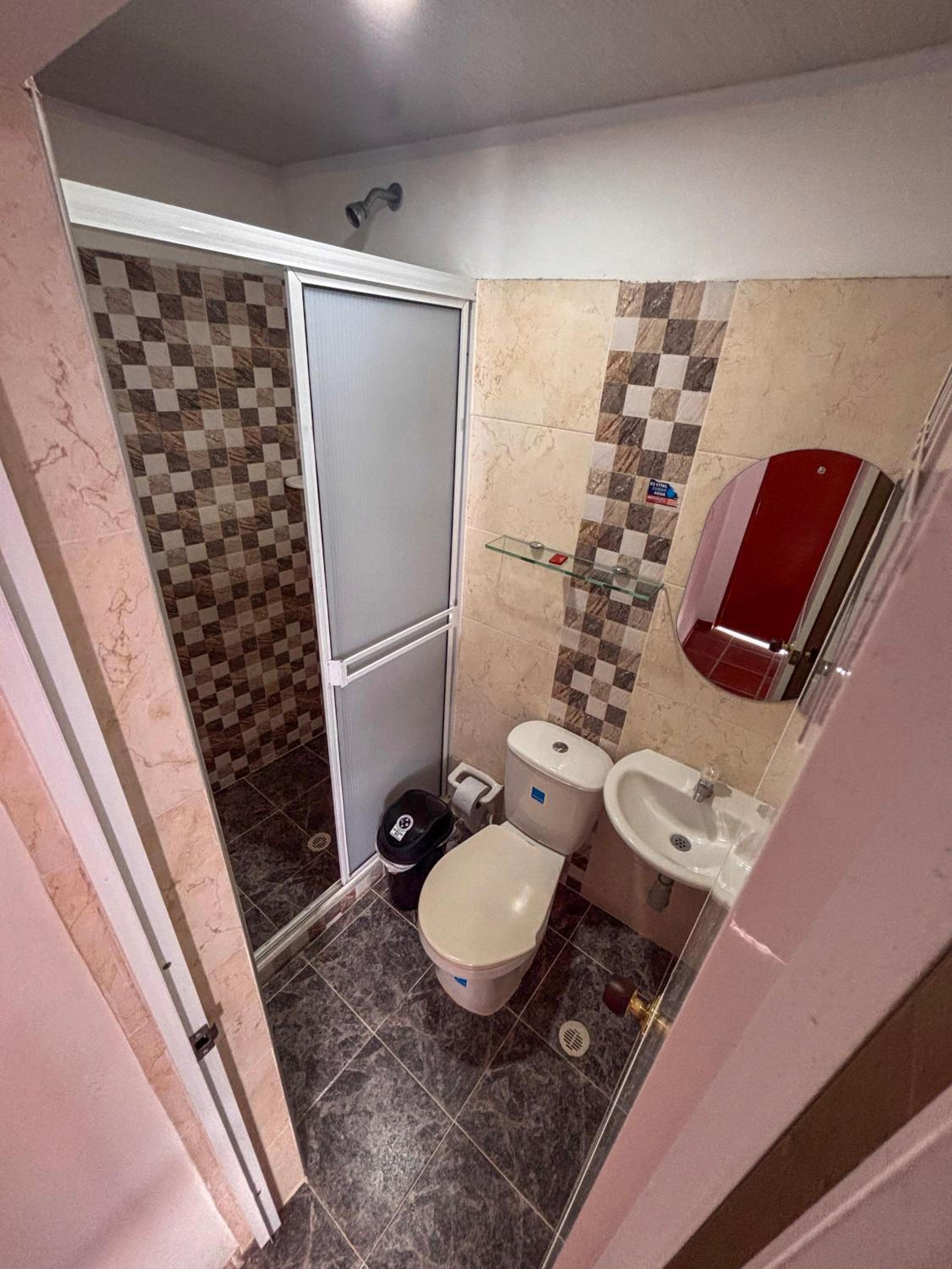 Double Room with Private Bathroom photo 3