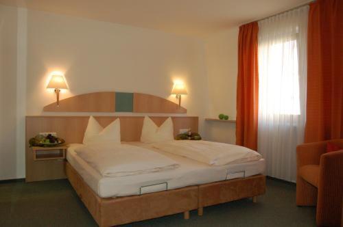 Single Room - Hotel or Guest House