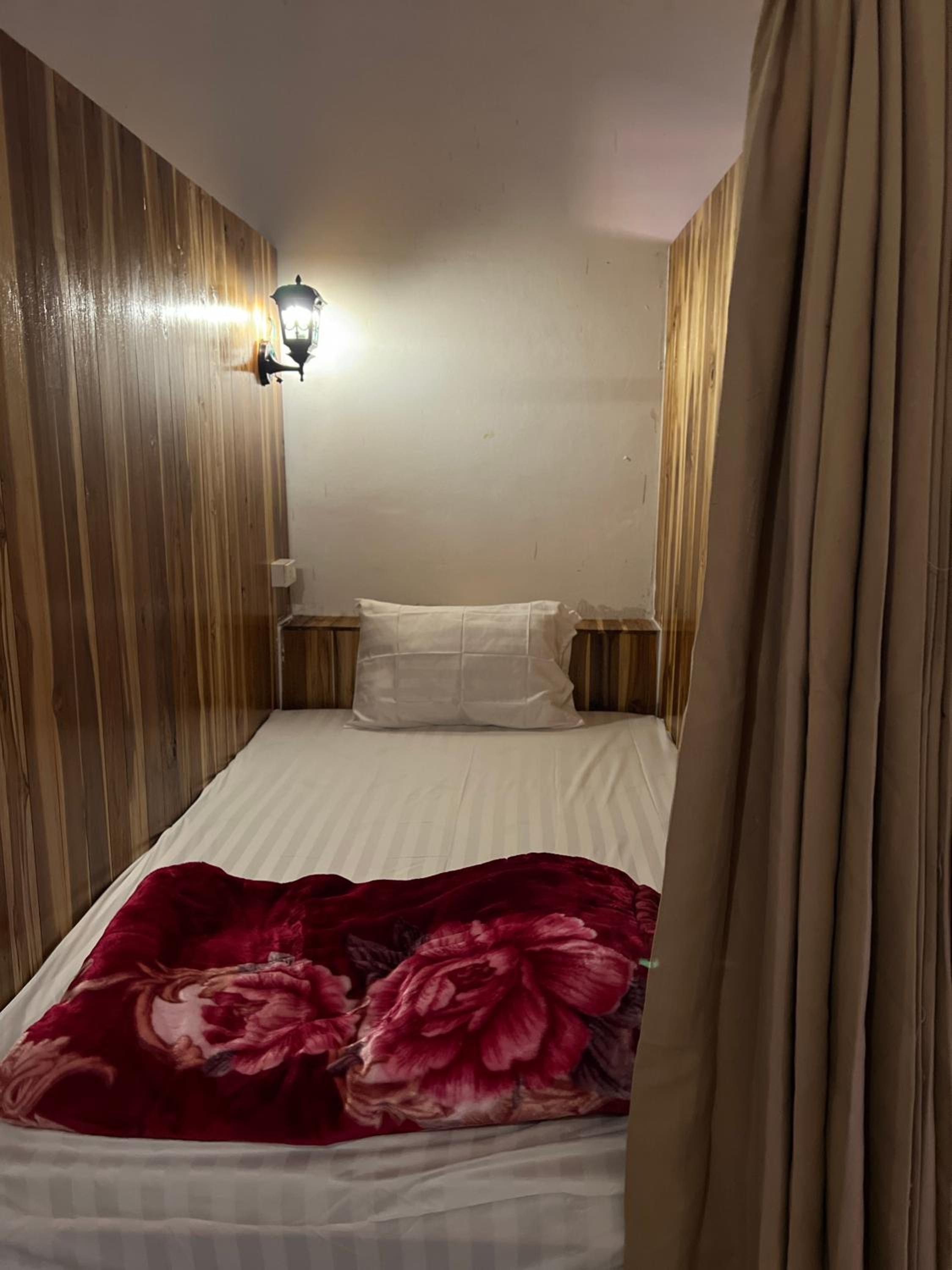 Single Bed in Mixed Dormitory Room photo 3