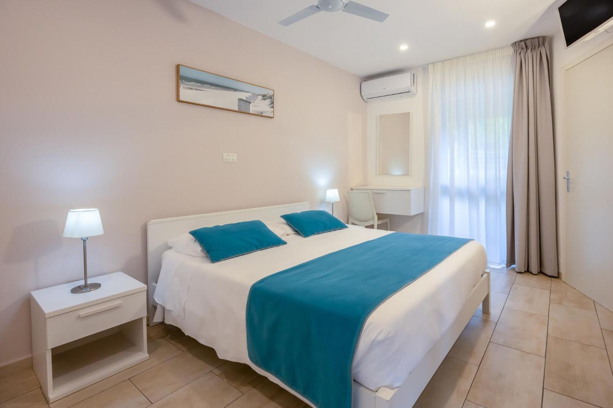 Classic Double Room with Terrace photo 1
