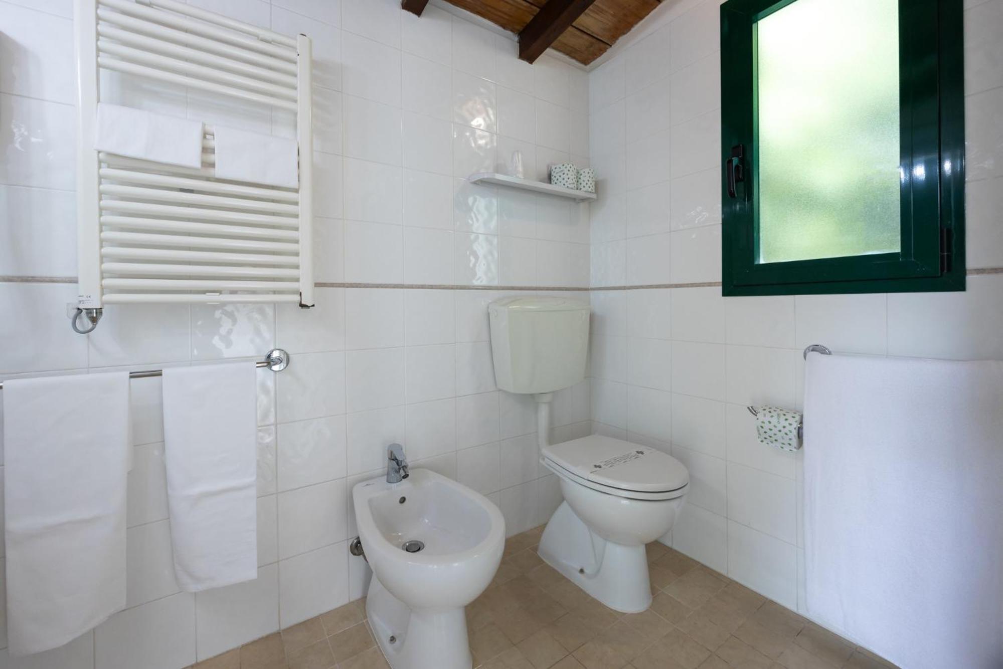 Double Room with Extra Bed With Terrace and Sea View photo 3