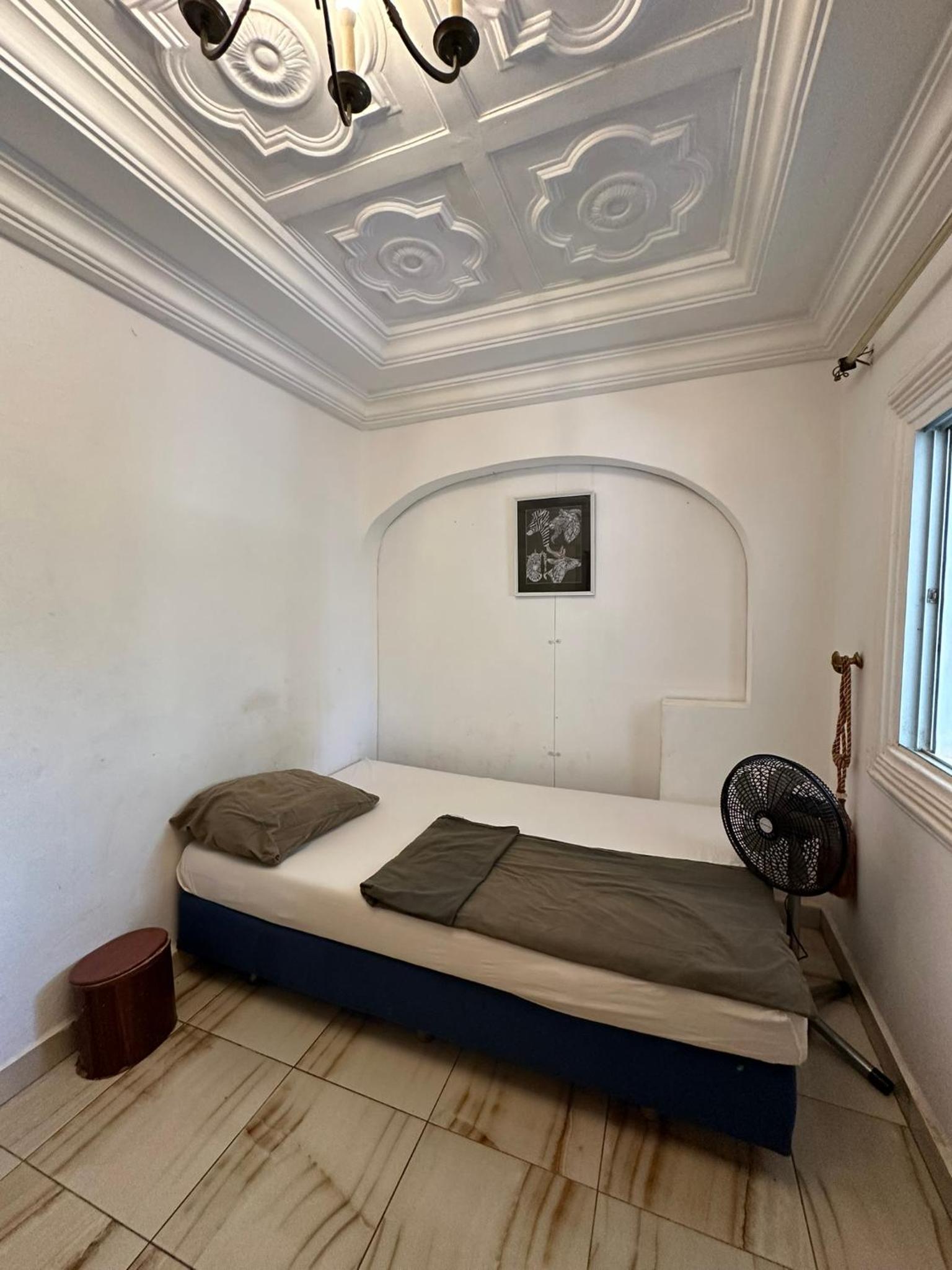Standard Single Room with Shared Bathroom