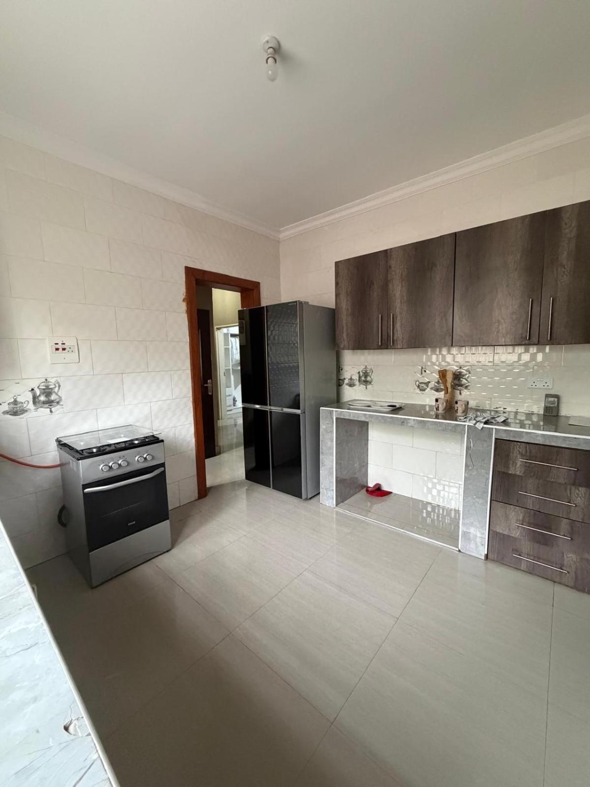 Three-Bedroom Apartment Suite photo 2