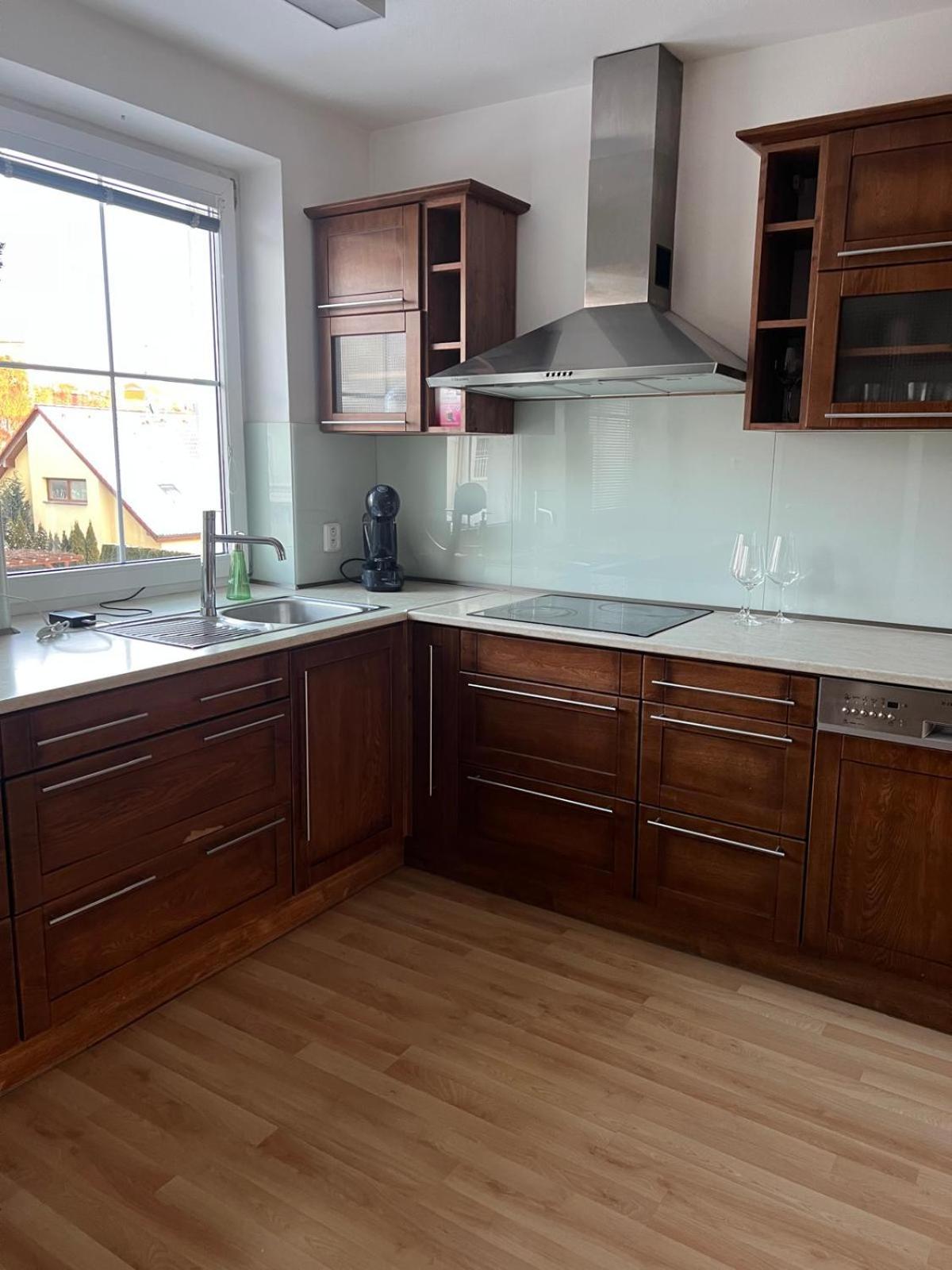 Single Room with Shared Bathroom
