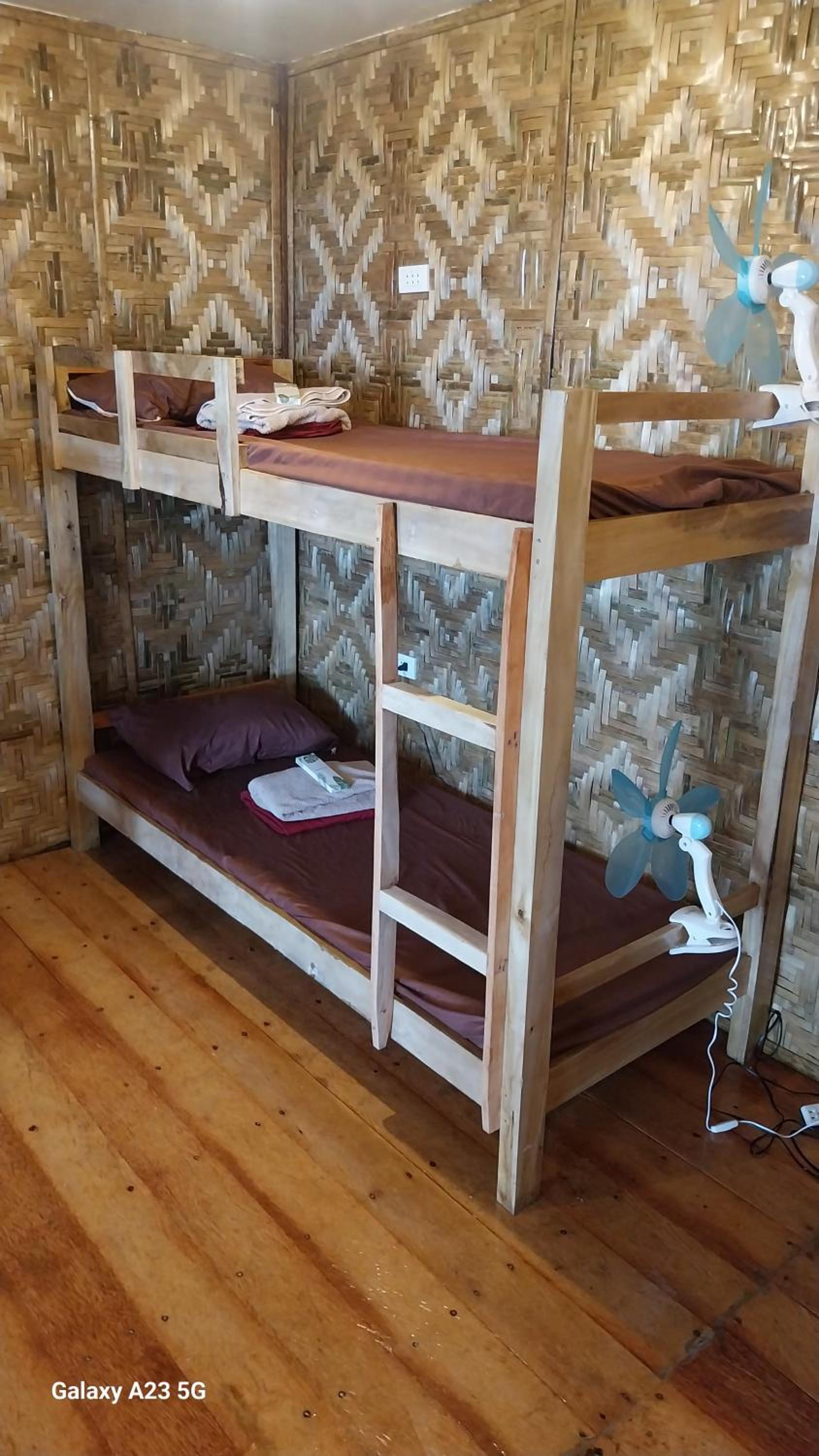 Bed in 8-Bed Mixed Dormitory Room photo 1