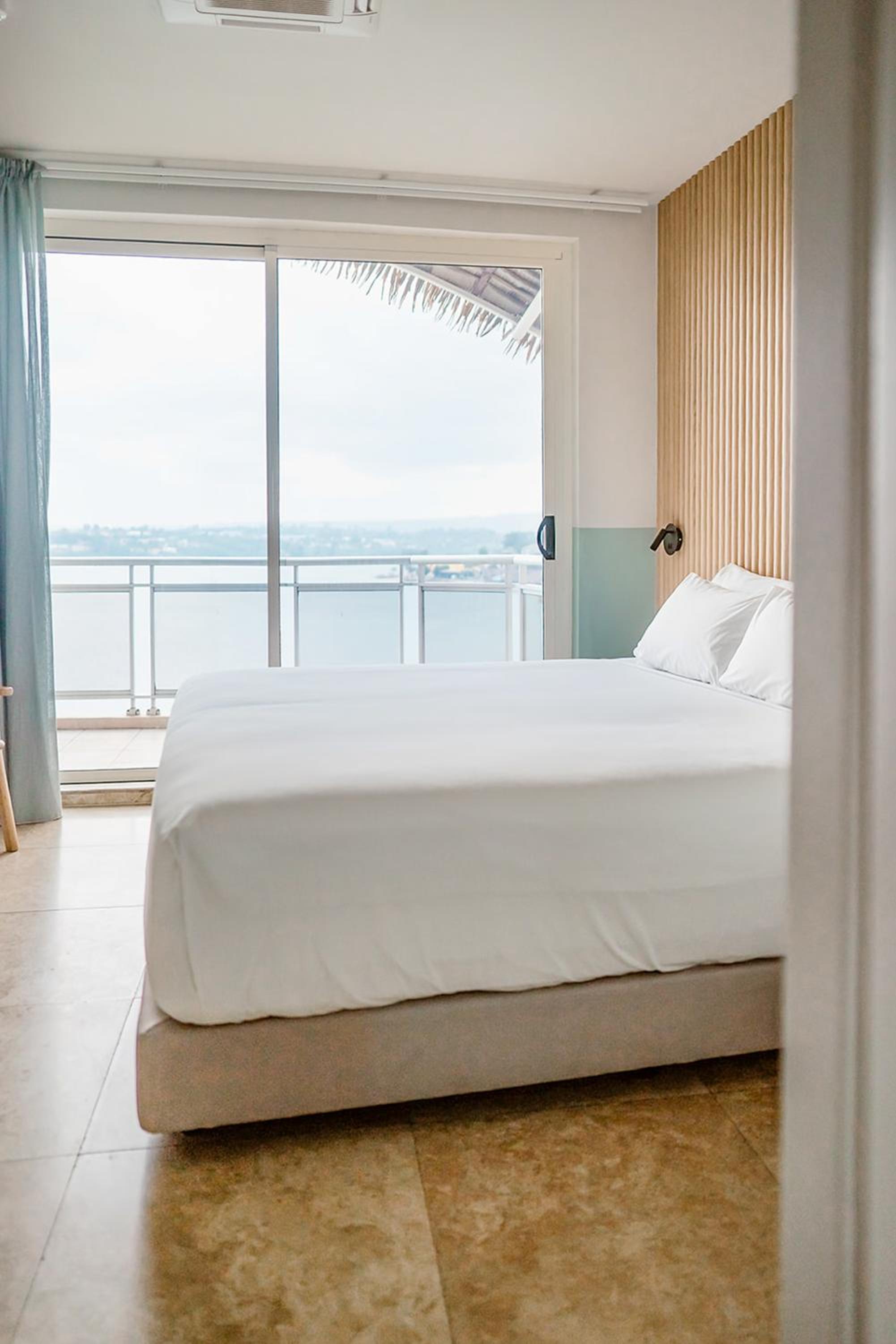 Harbor Suite - Photo 4