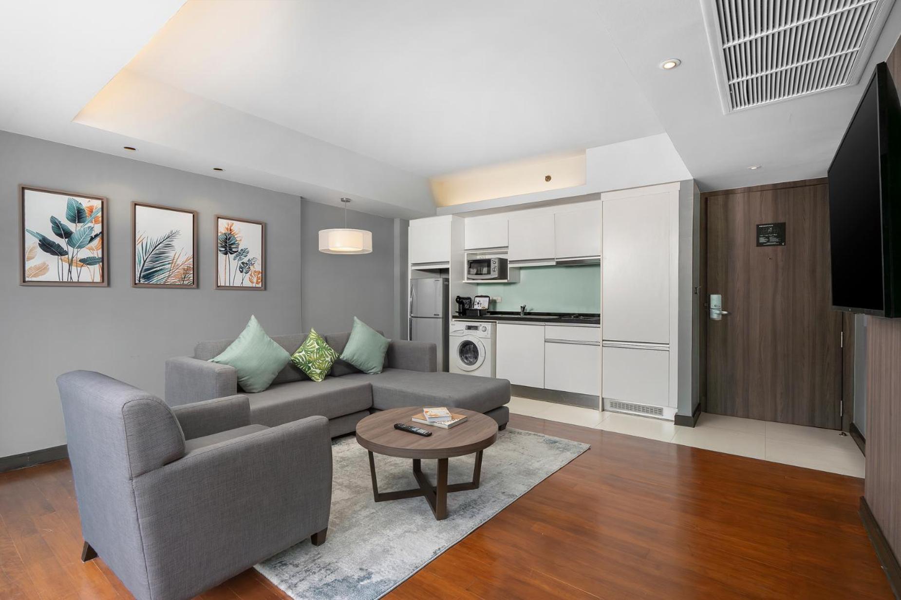 Comfort Suite photo 1