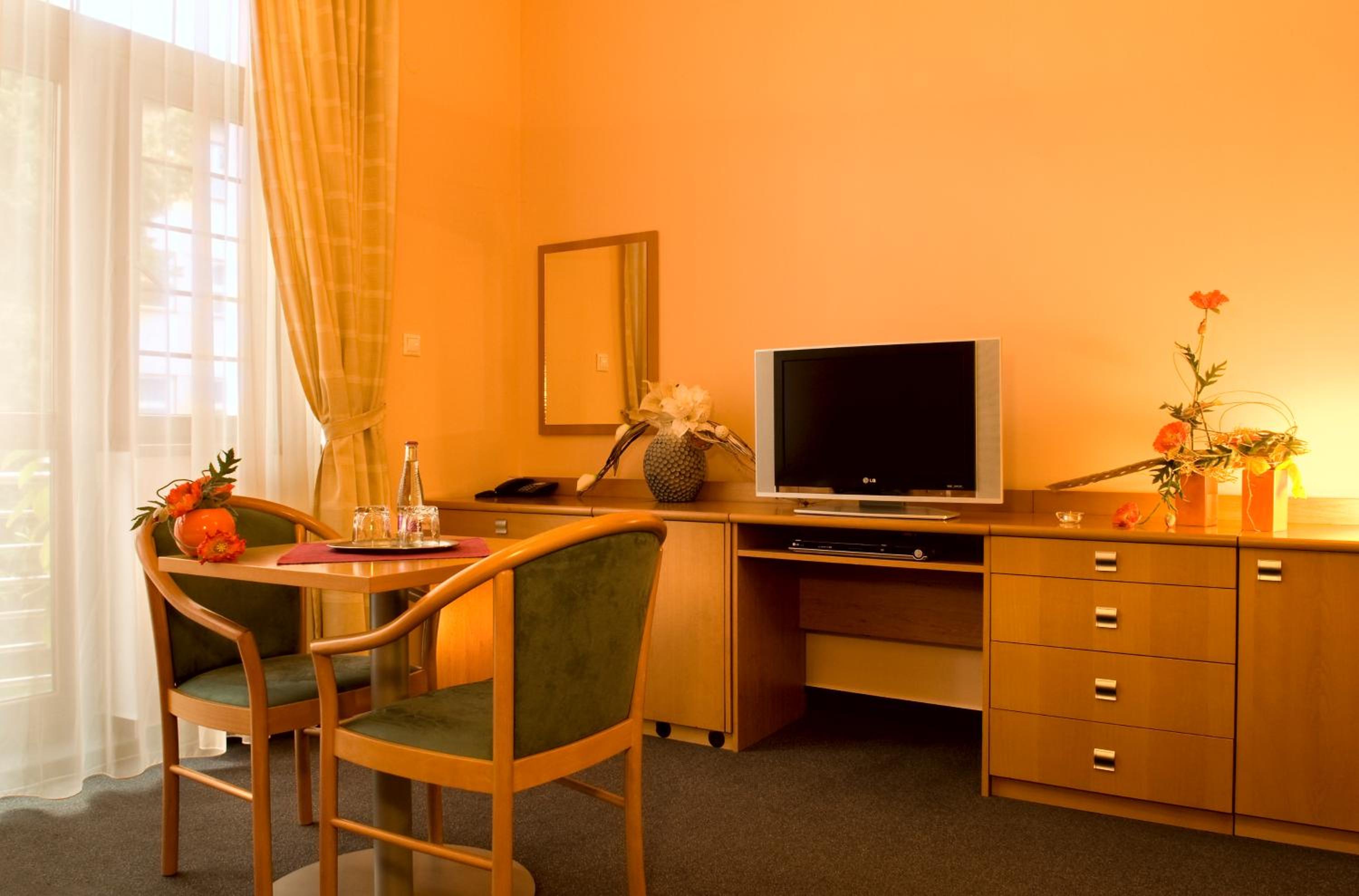 Comfort Double Room with Balcony photo 2
