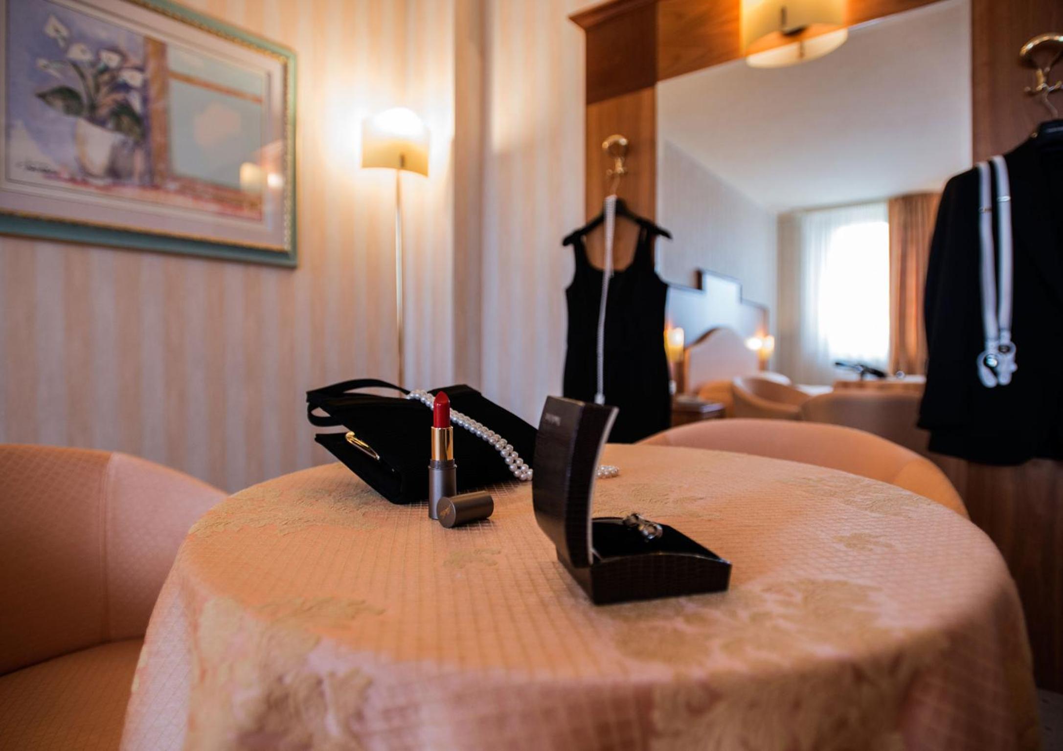 Junior Suite - Photo 8