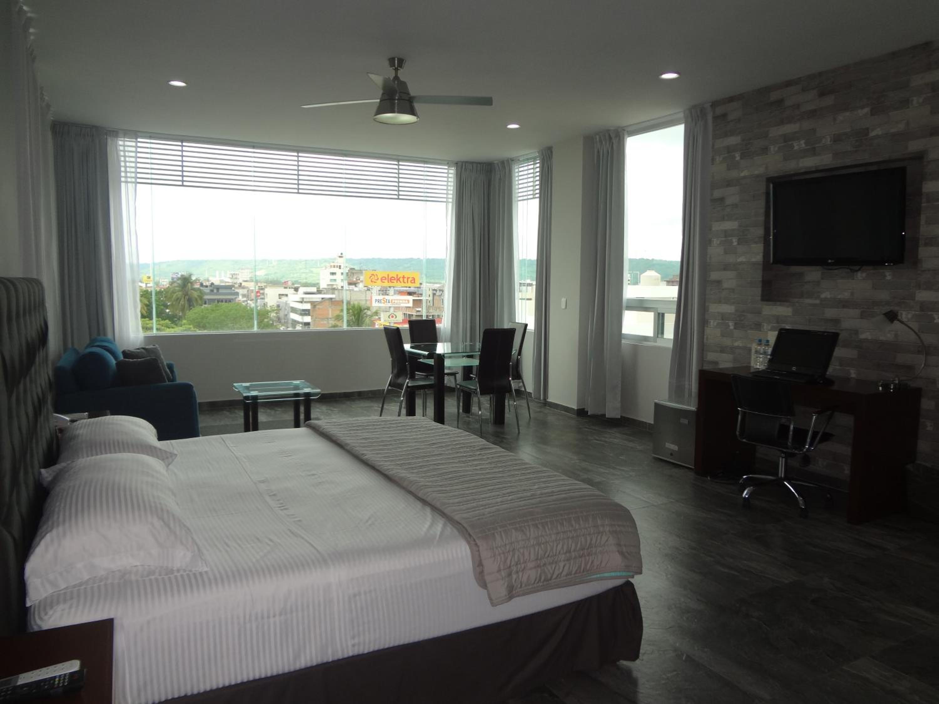 Superior Suite photo 1
