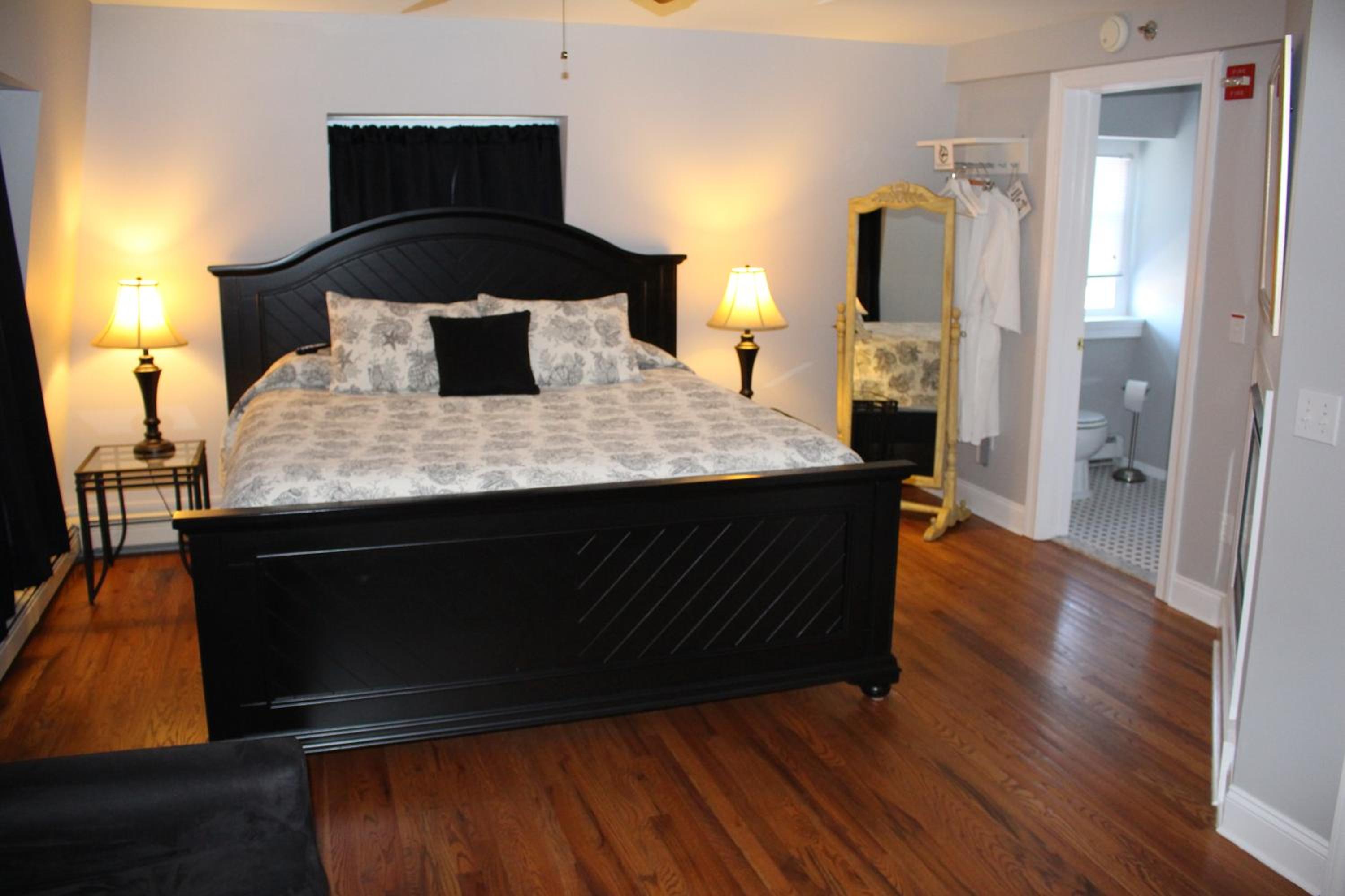 King Room with Spa Bath photo 3
