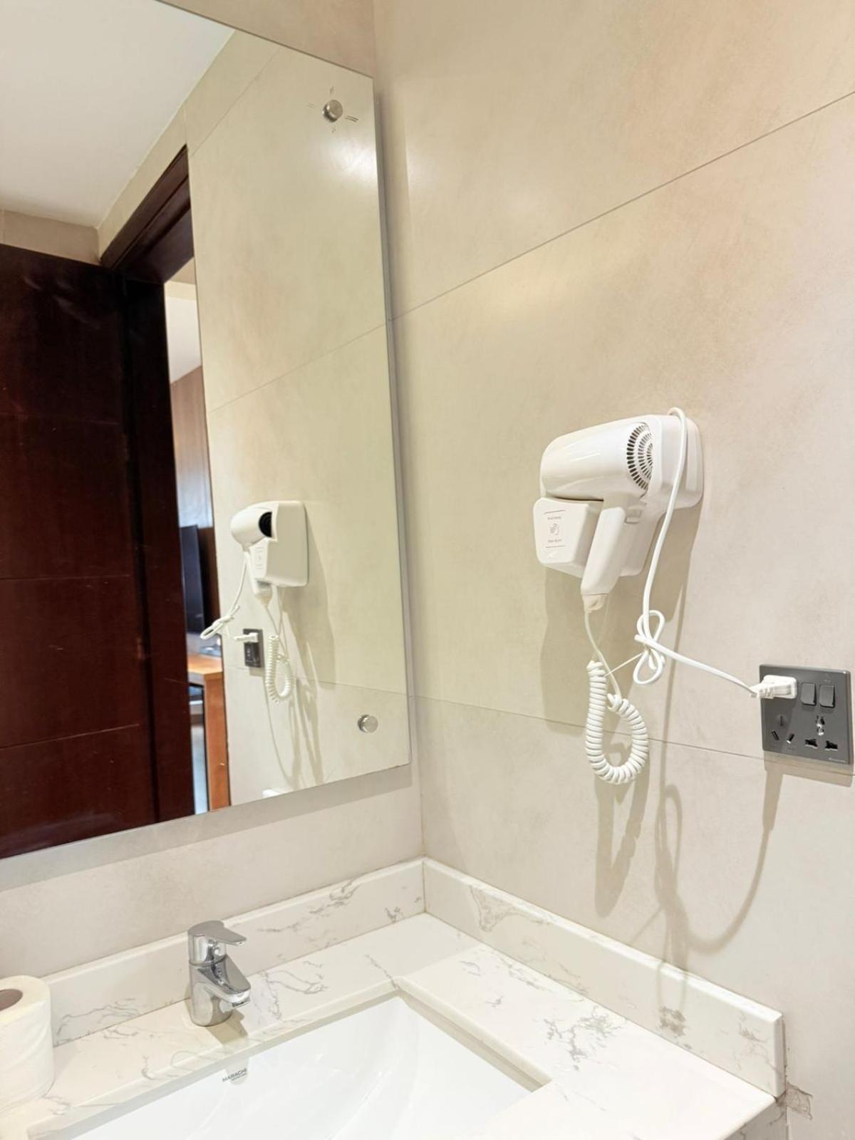 Executive Suite photo 2