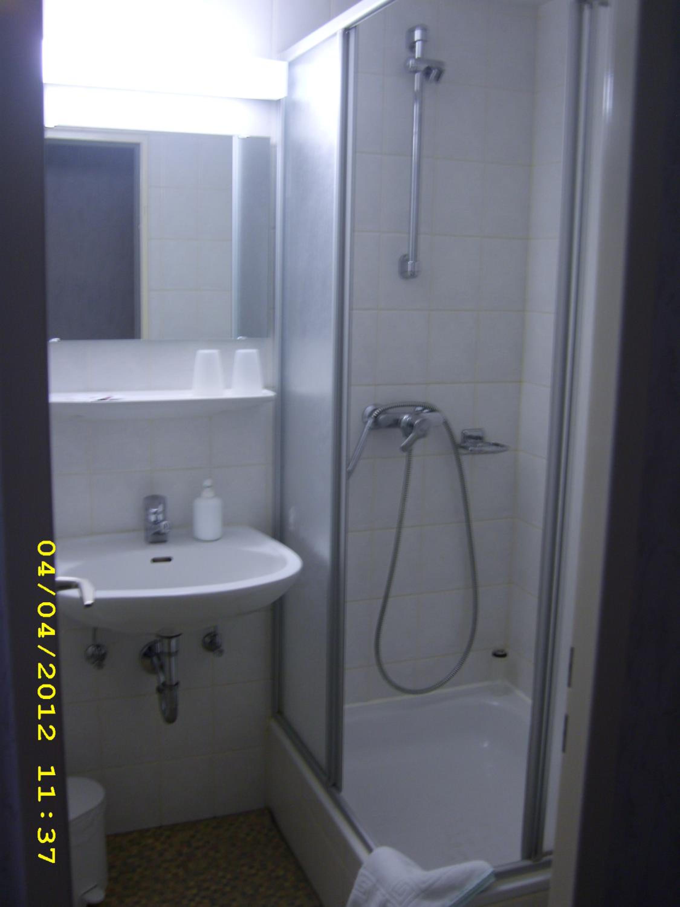 Double or Twin Room photo 2