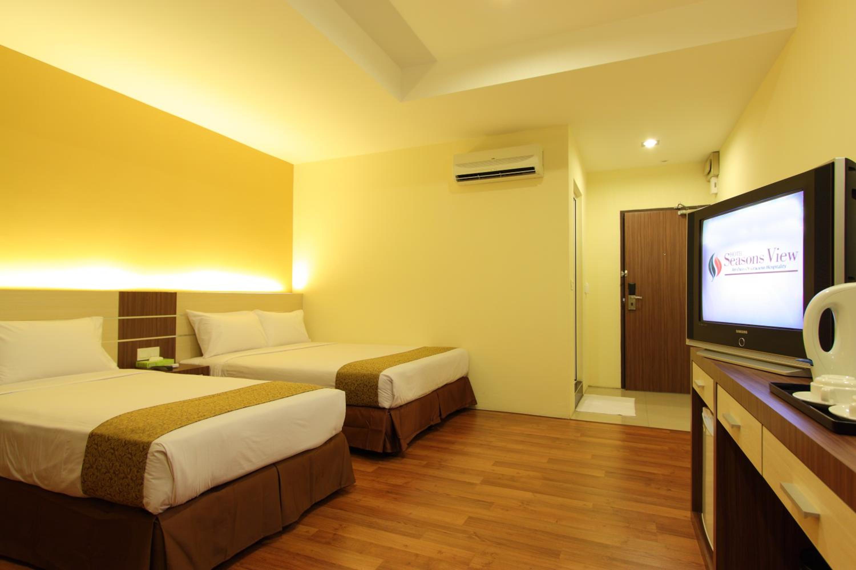 Deluxe Two Bedroom Suite photo 3
