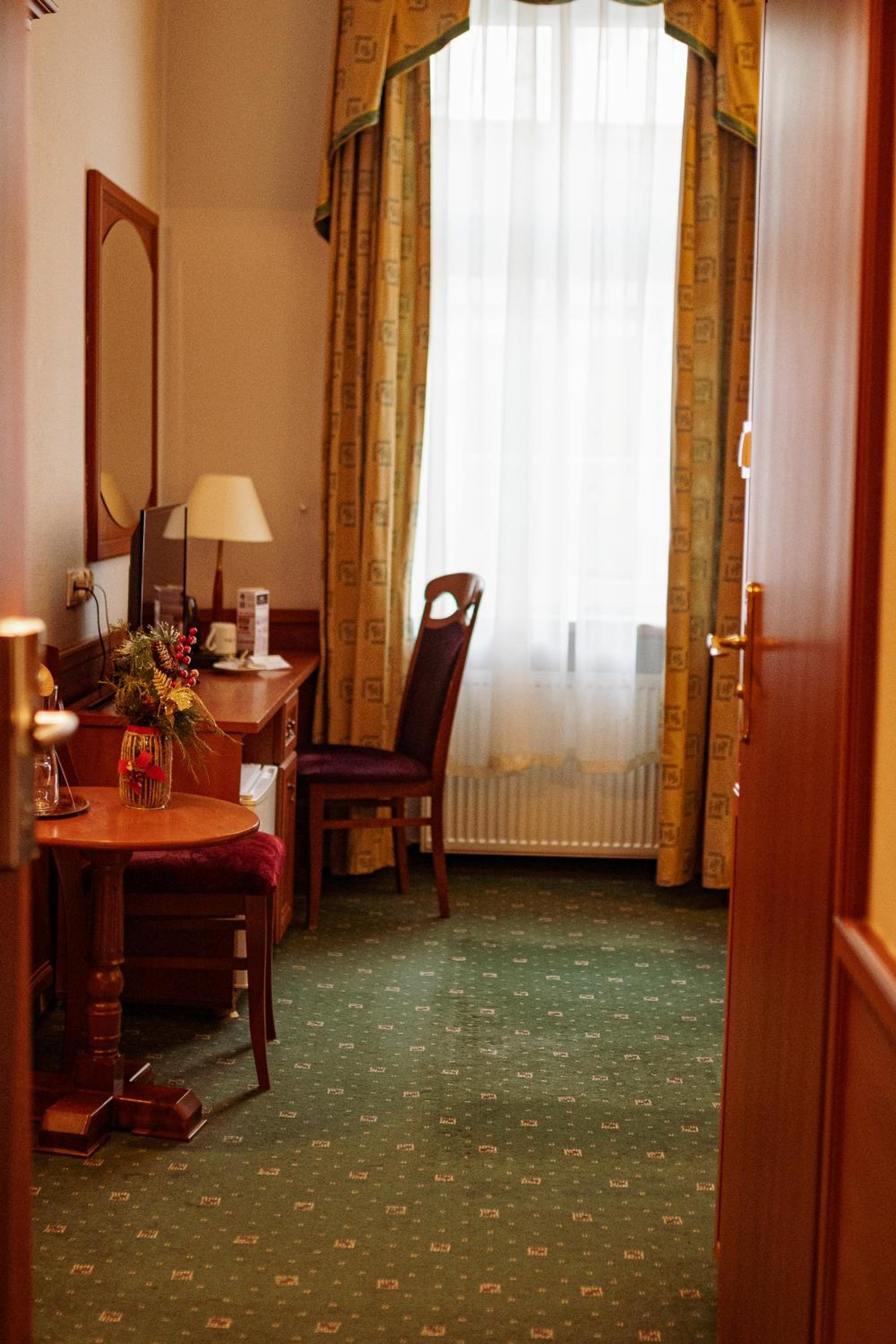 Standard Single Room photo 2