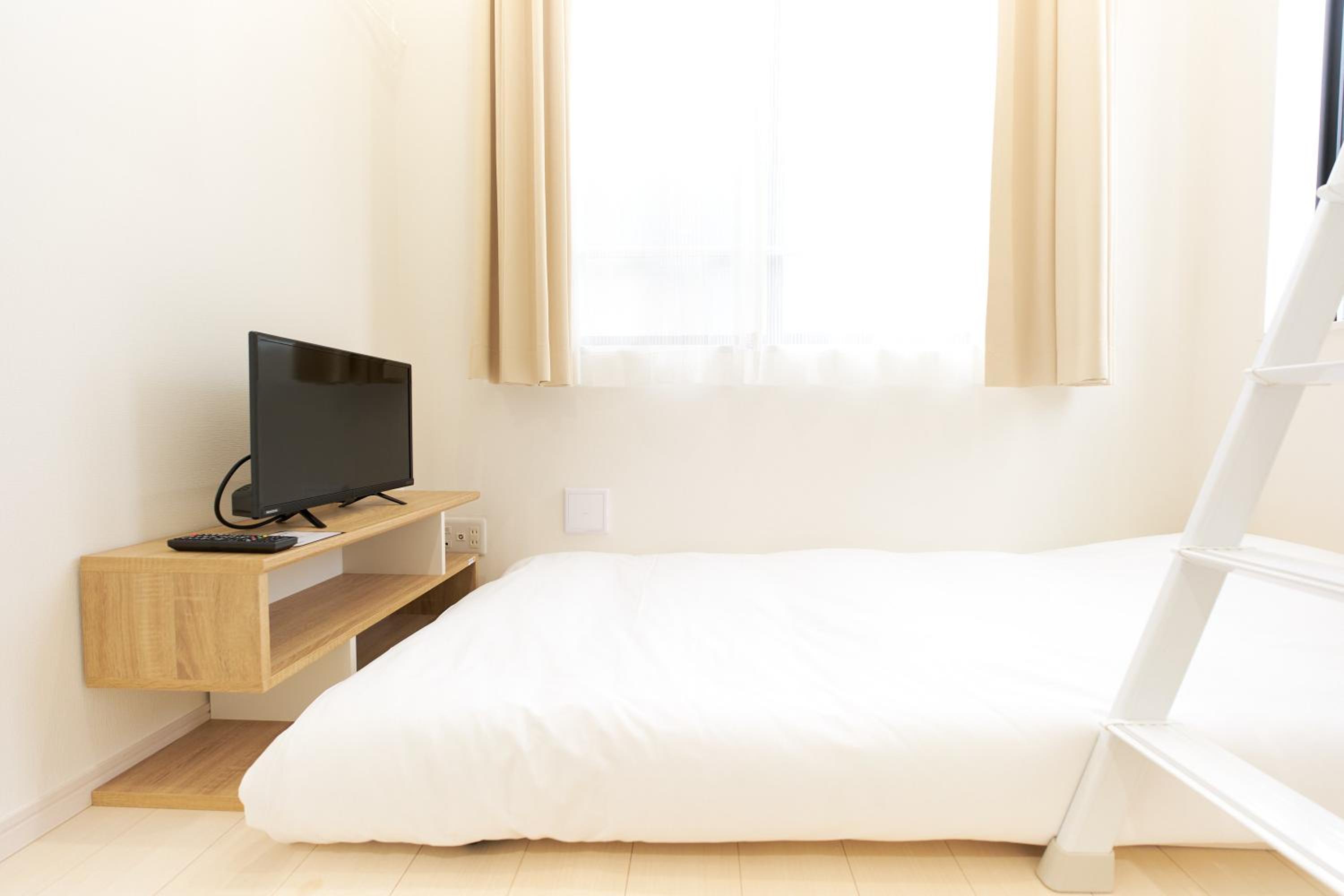 Apartment photo 2