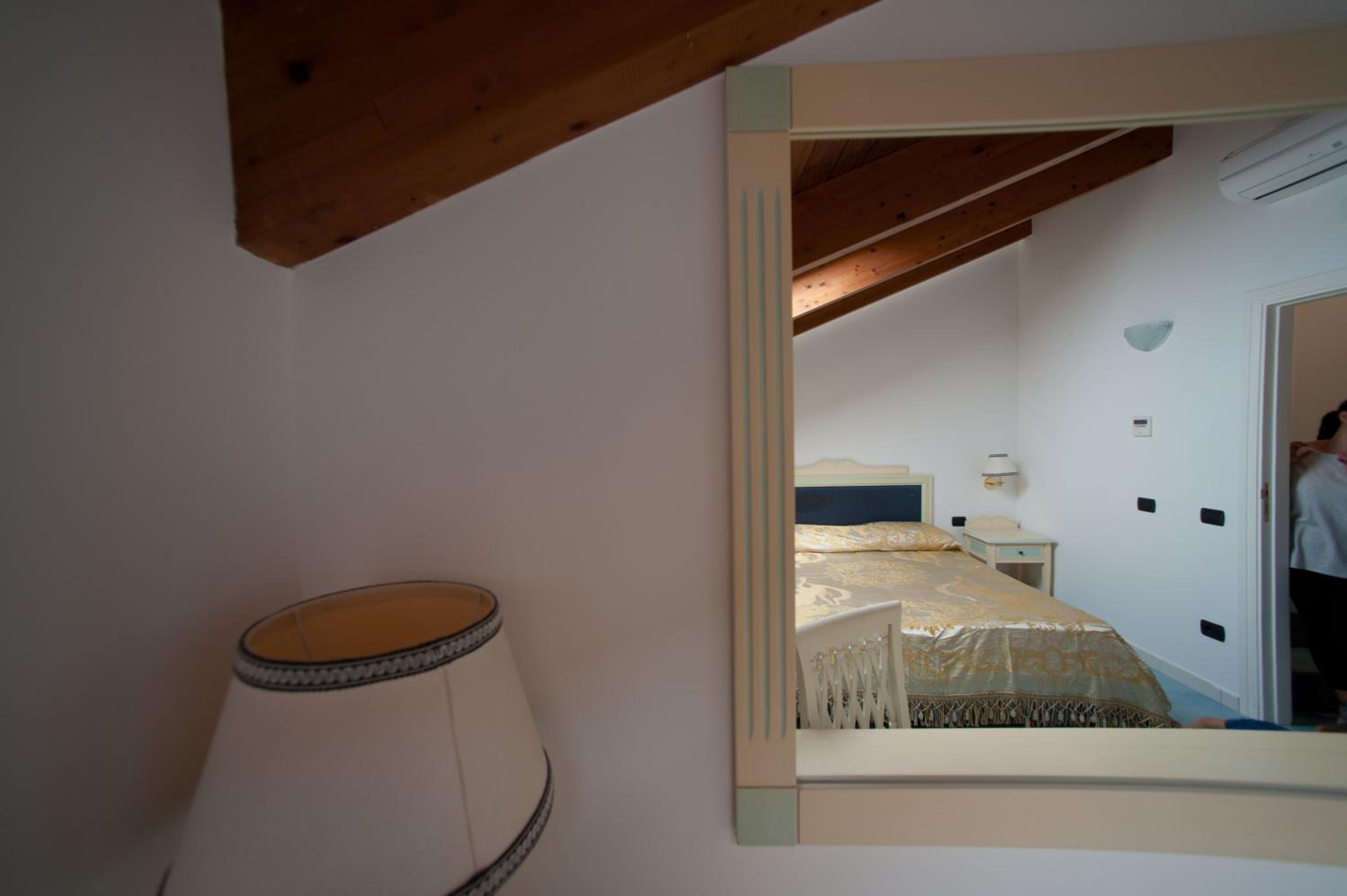 Duplex Apartment - Attic photo 2