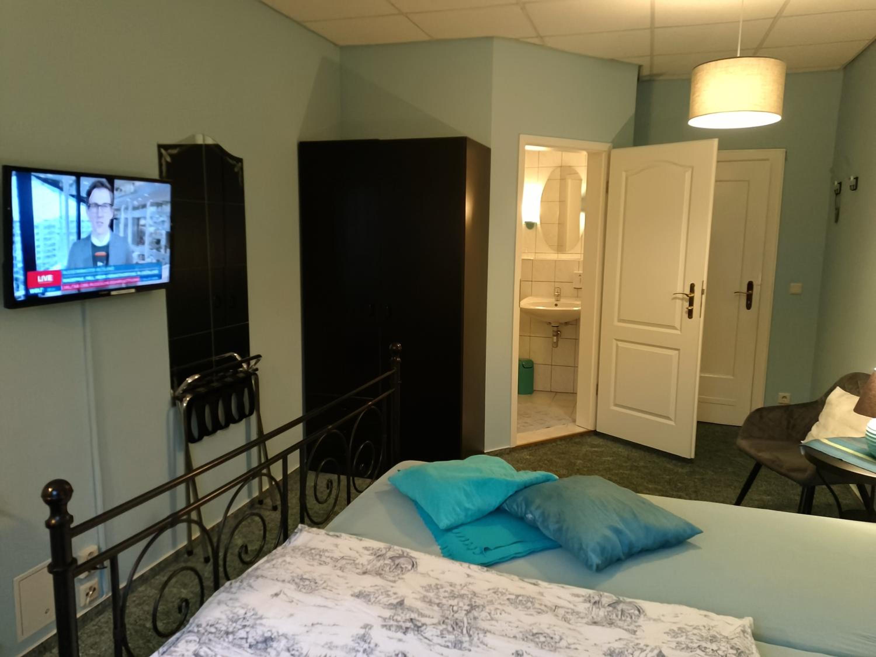 Standard Single Room photo 2