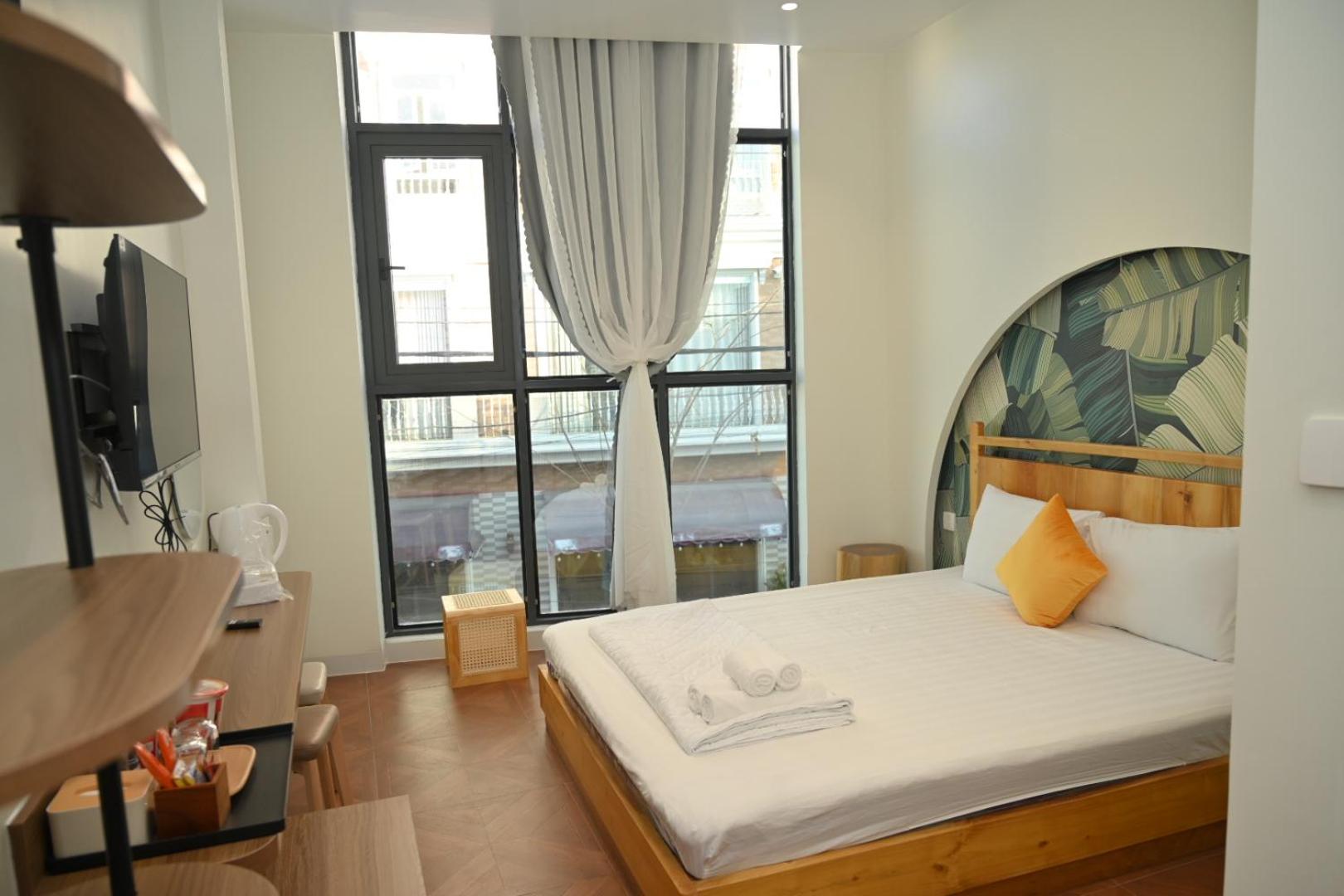 Queen Room - Photo 9