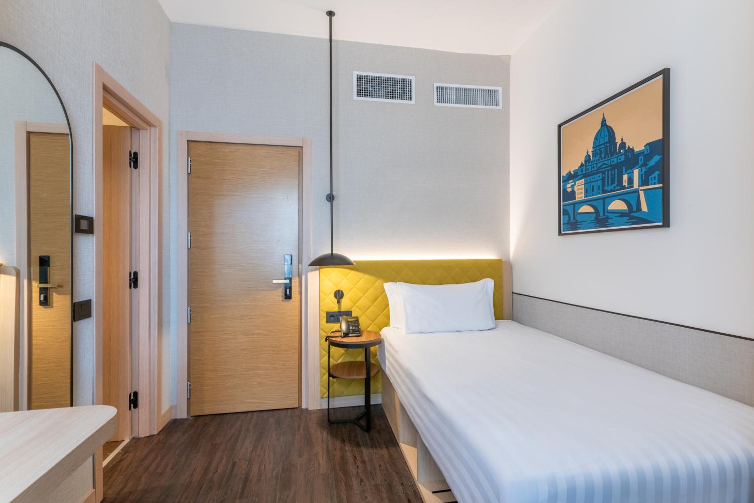 Single Room