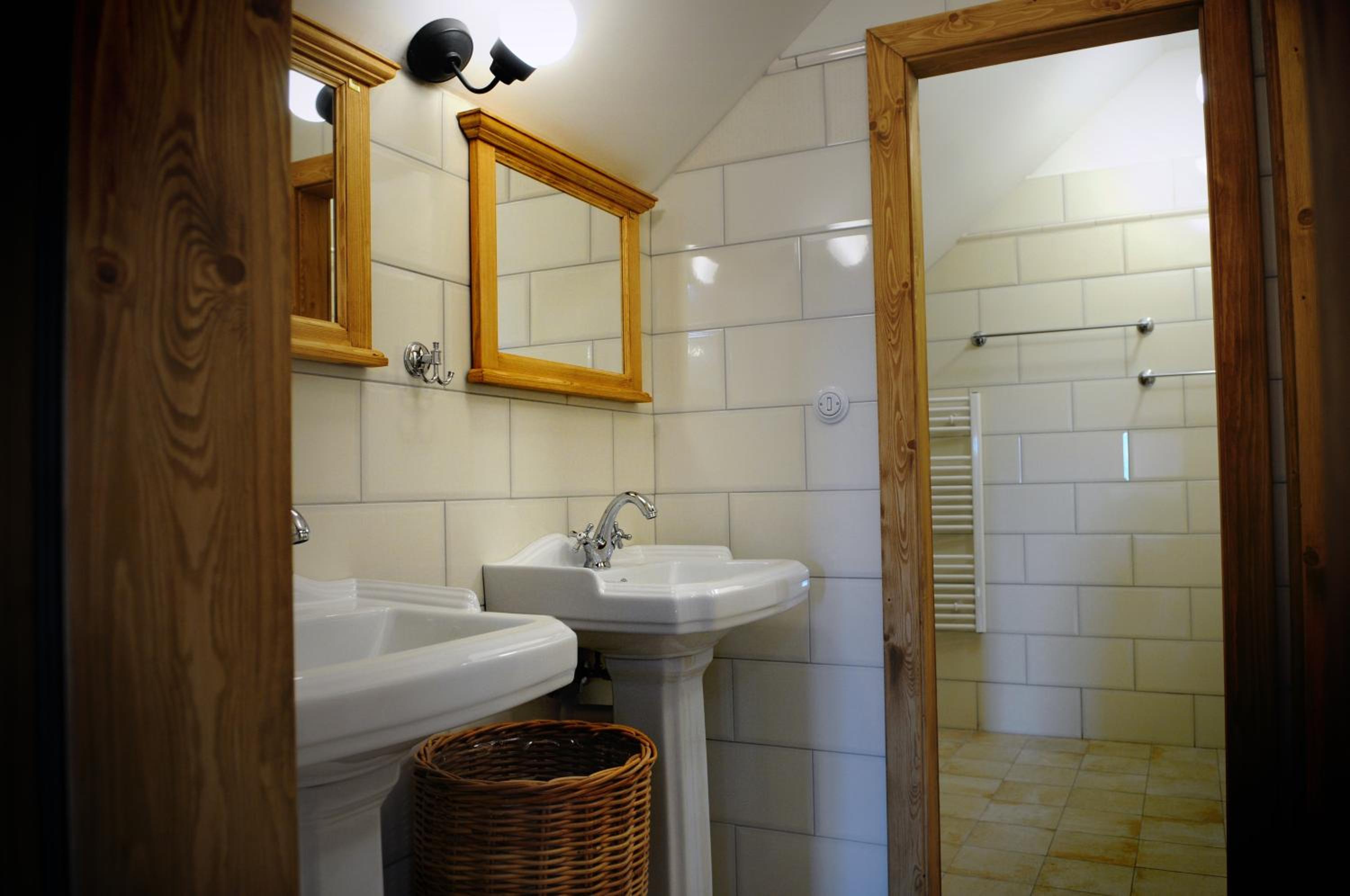 Mixed Dormitory Room photo 2